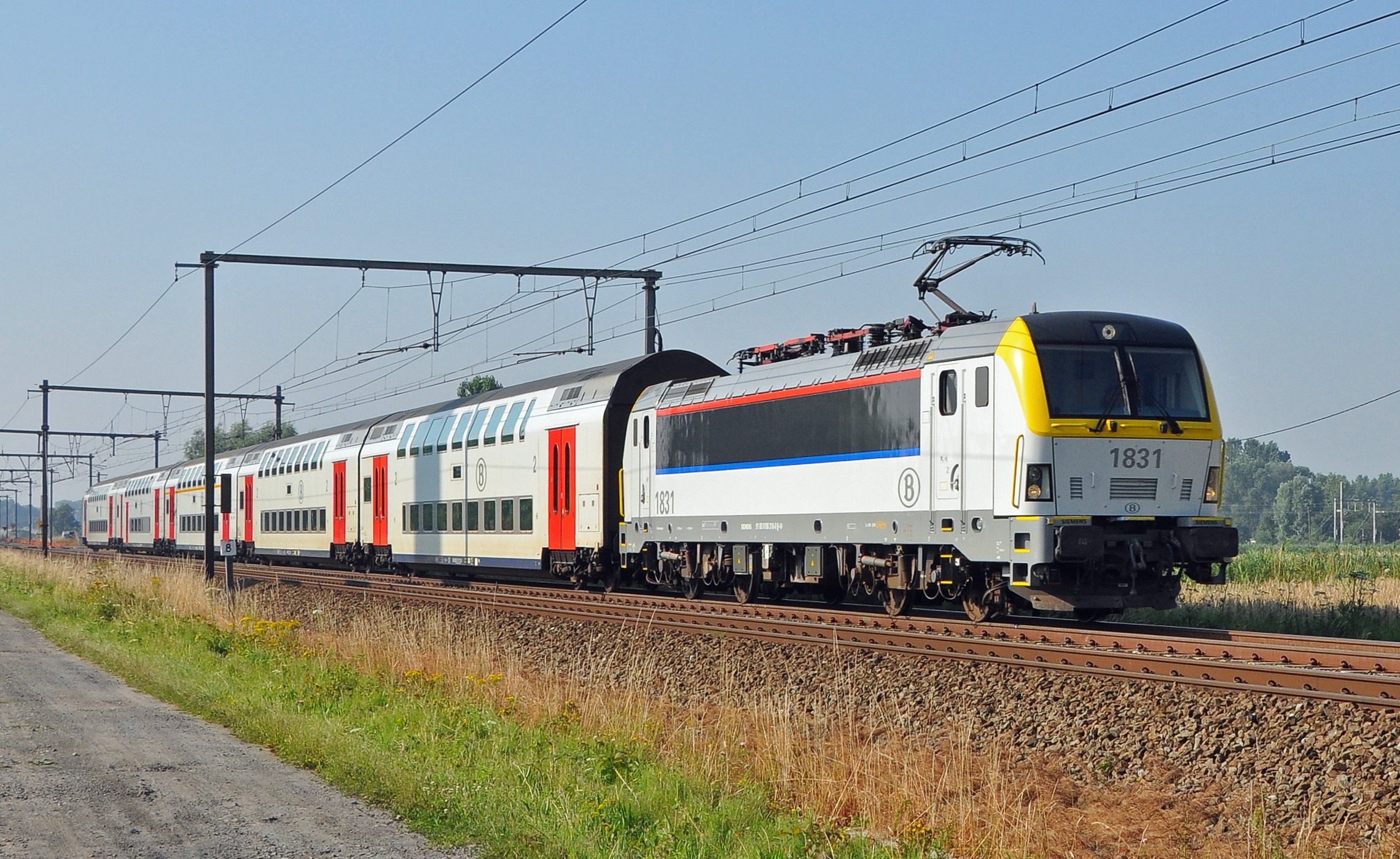 SNCB Loc 1831 R01 (cropped)