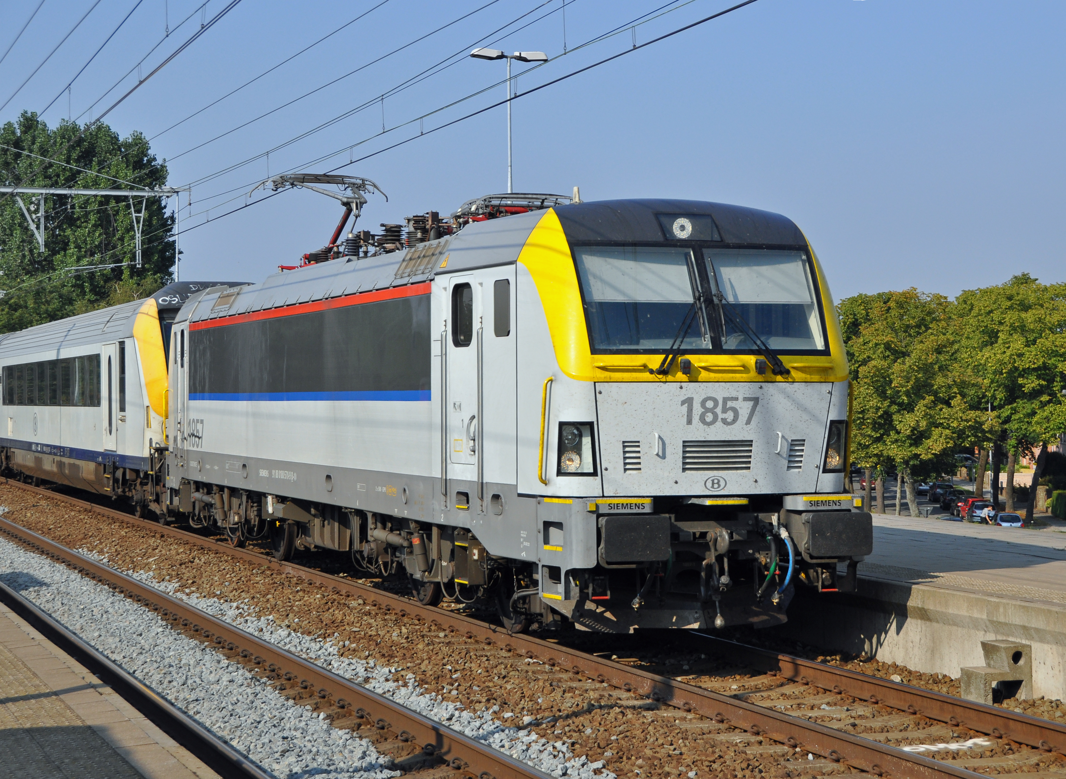 SNCB Loc 1857 R01
