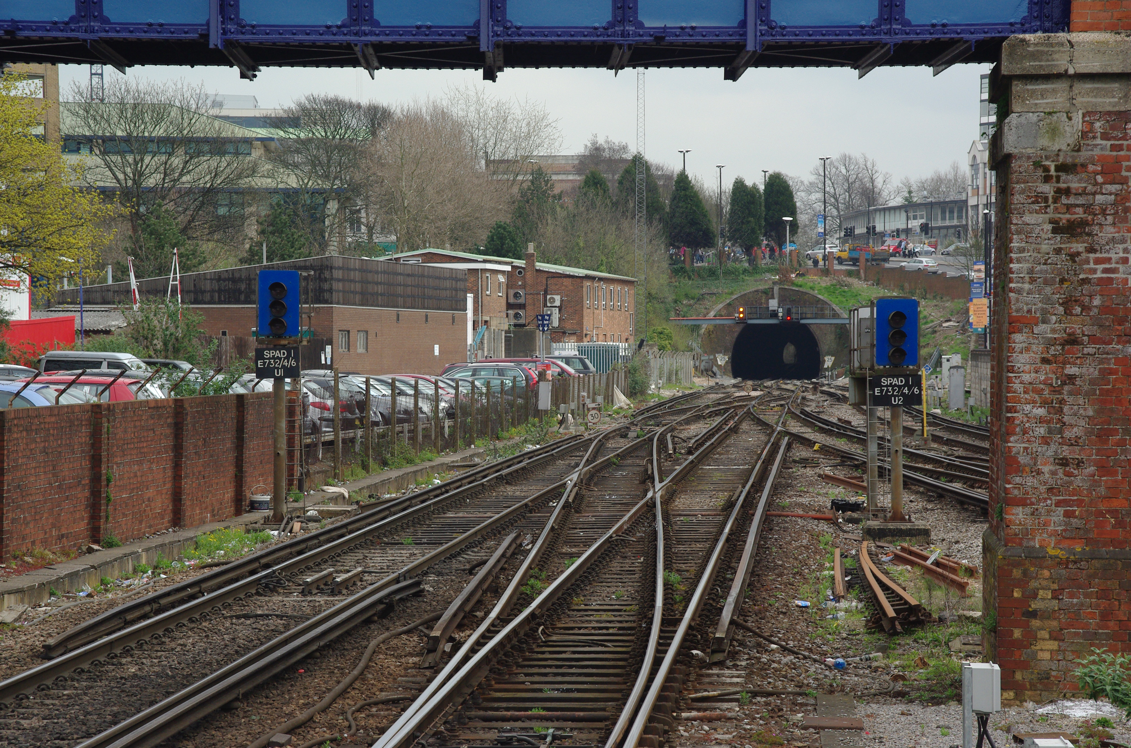 Southampton Central railway station MMB 16