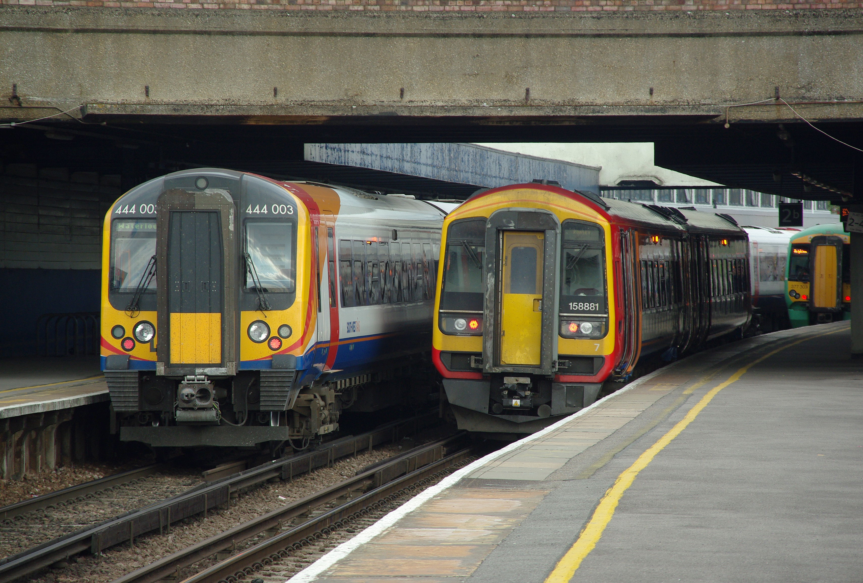 Southampton Central railway station MMB 39 444003 158881 377303