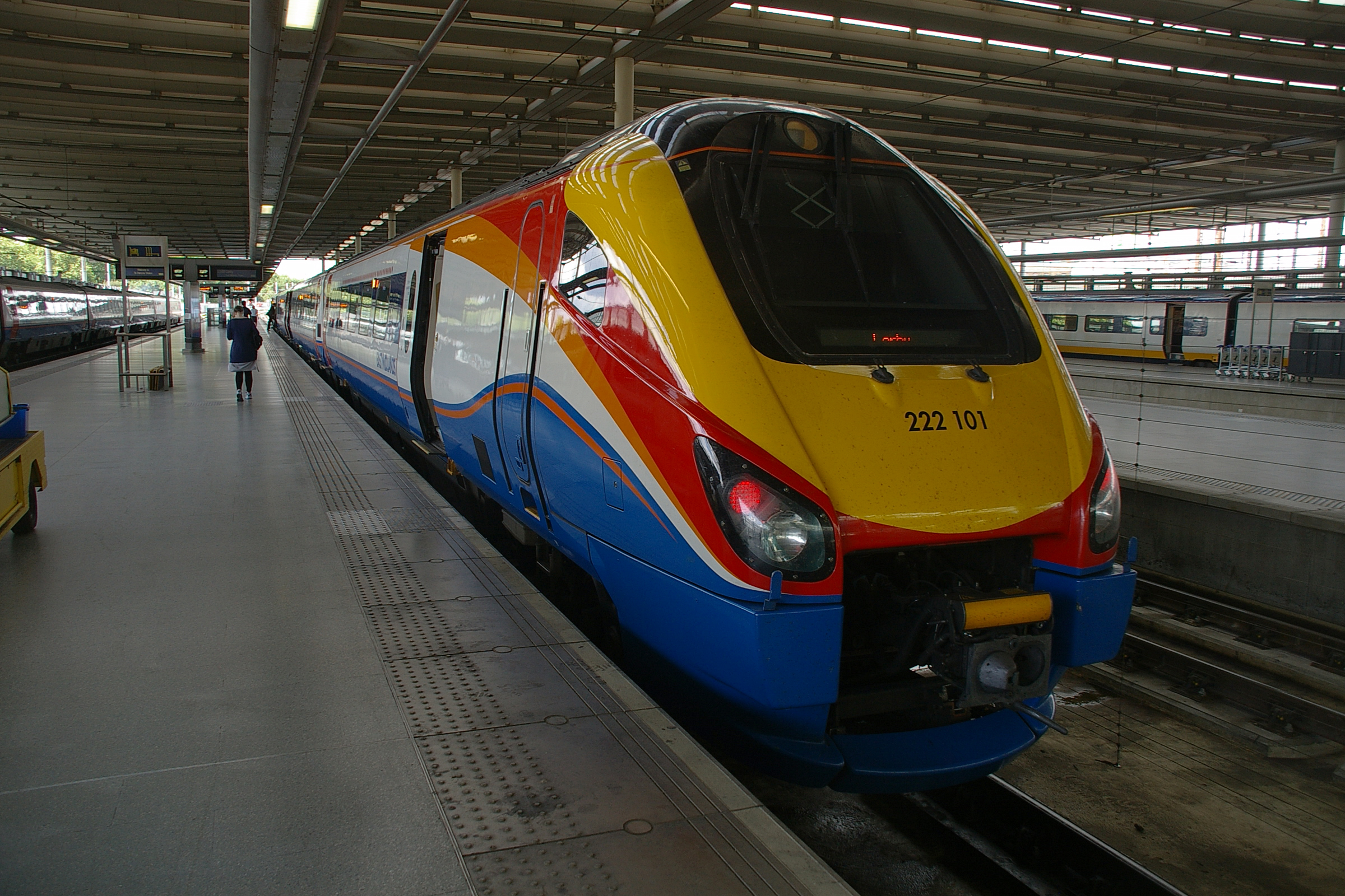 St Pancras railway station MMB 29 222101