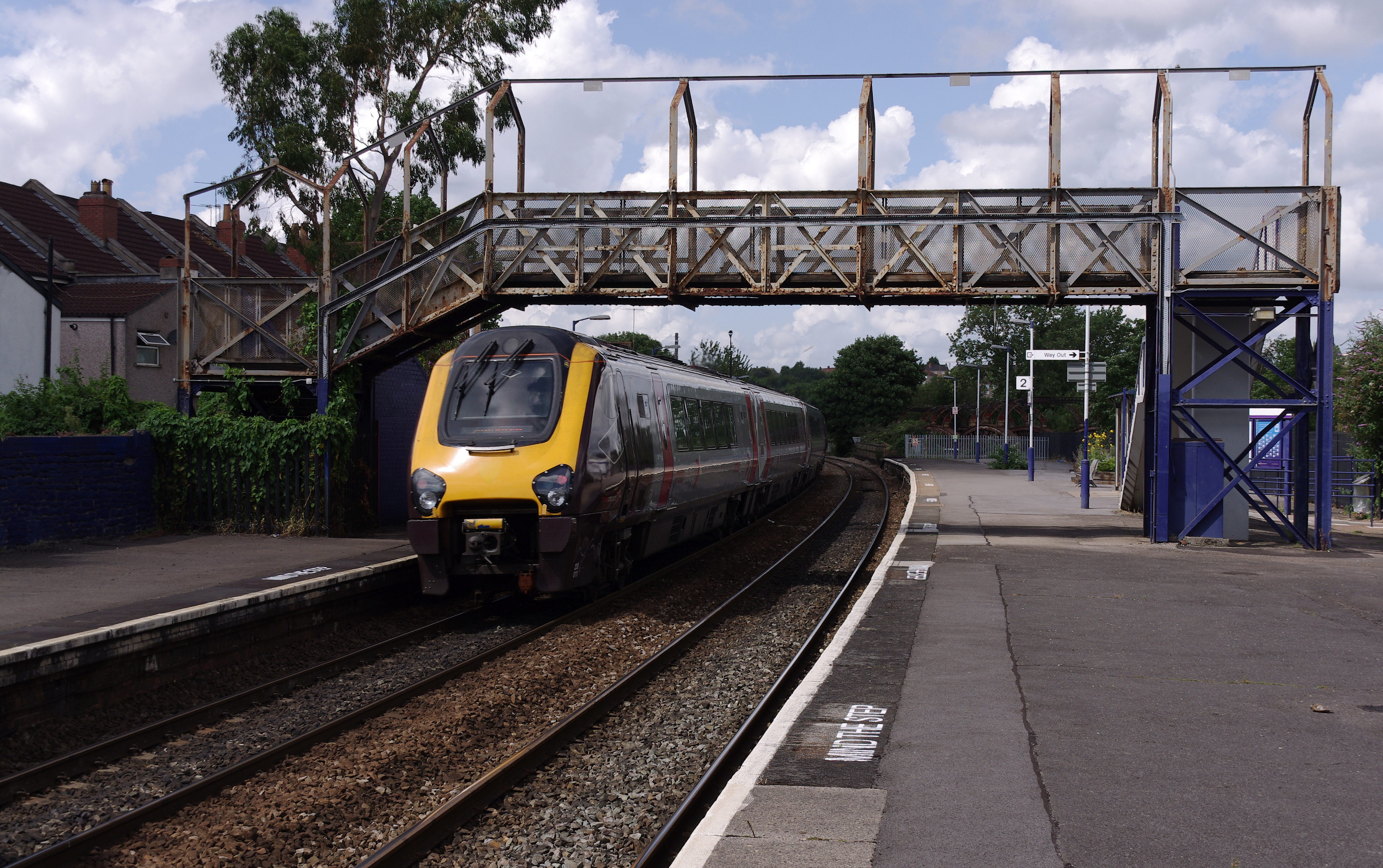 Stapleton Road railway station MMB 15 220011