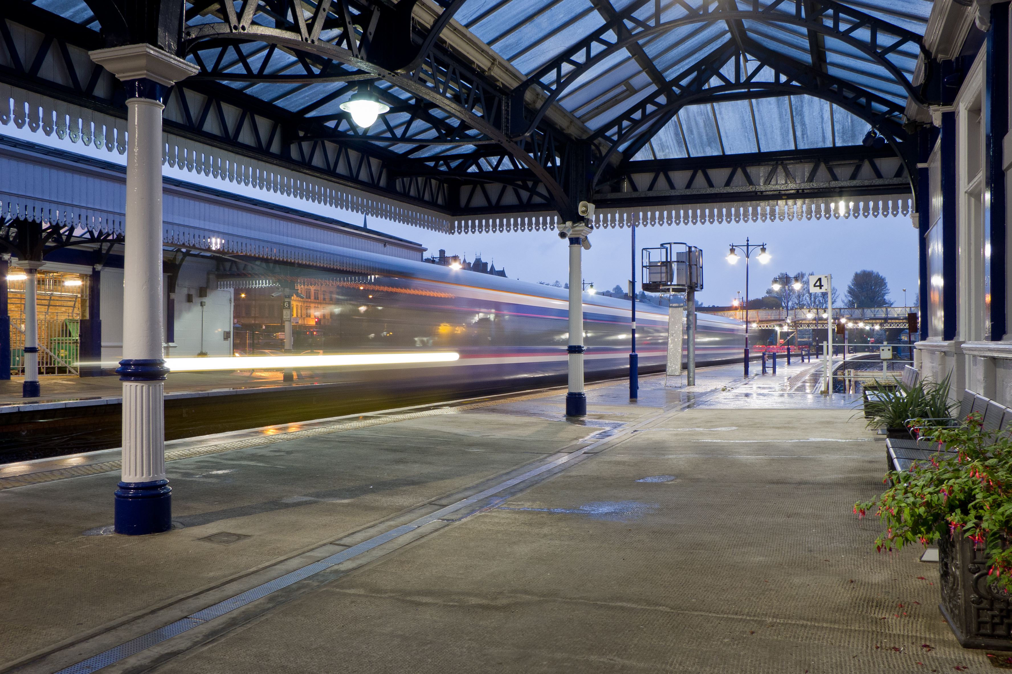 Stirling railway station - 02