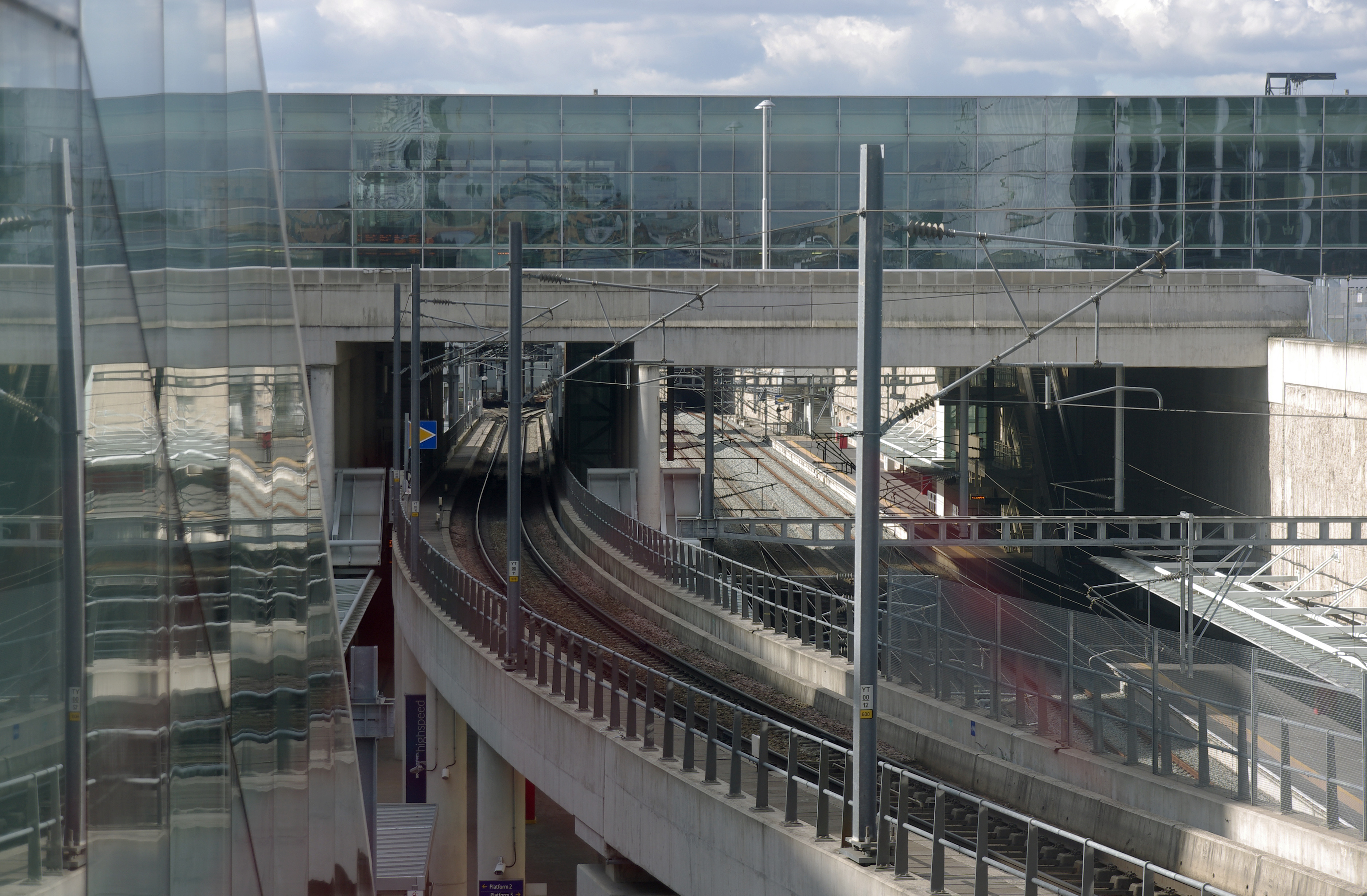 Stratford International station MMB 22