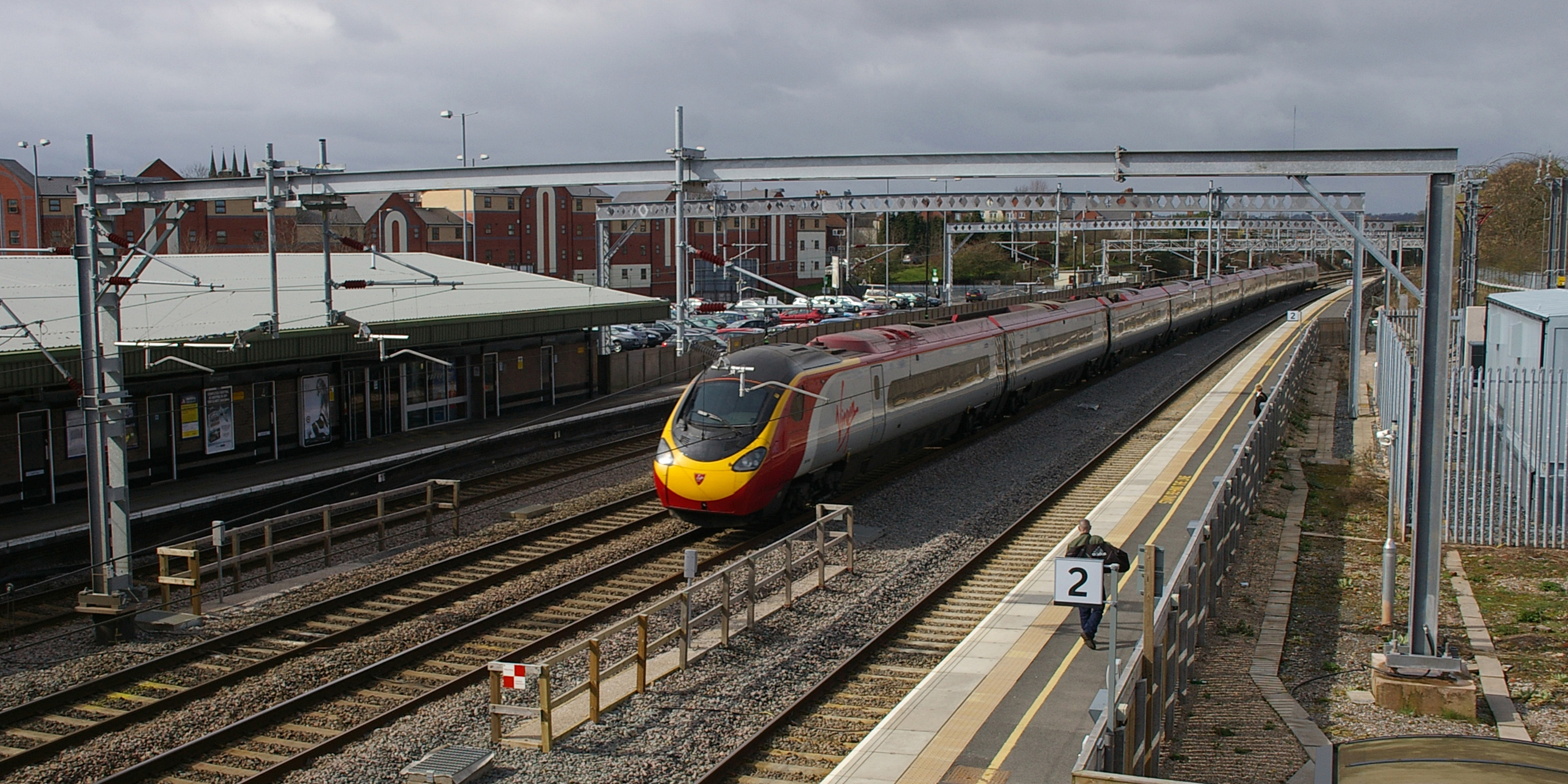Tamworth railway station MMB 14A 390XXX