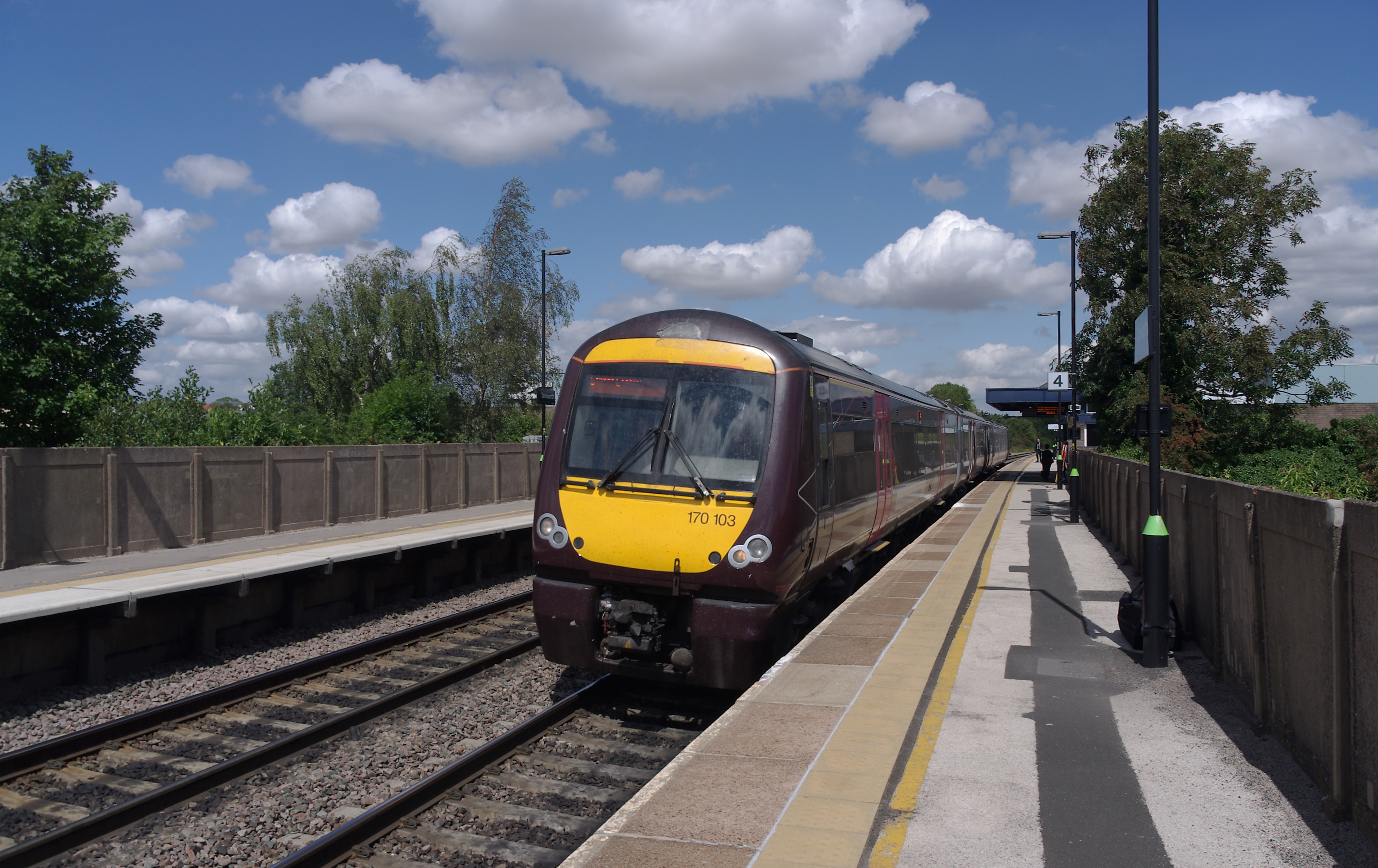 Tamworth railway station MMB 21 170103