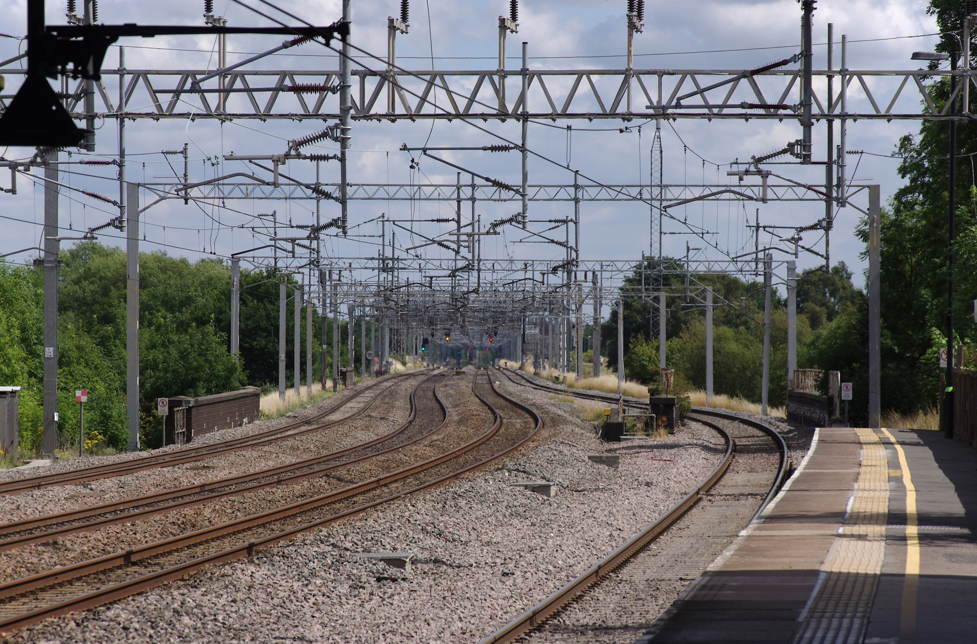 Tamworth railway station MMB 30
