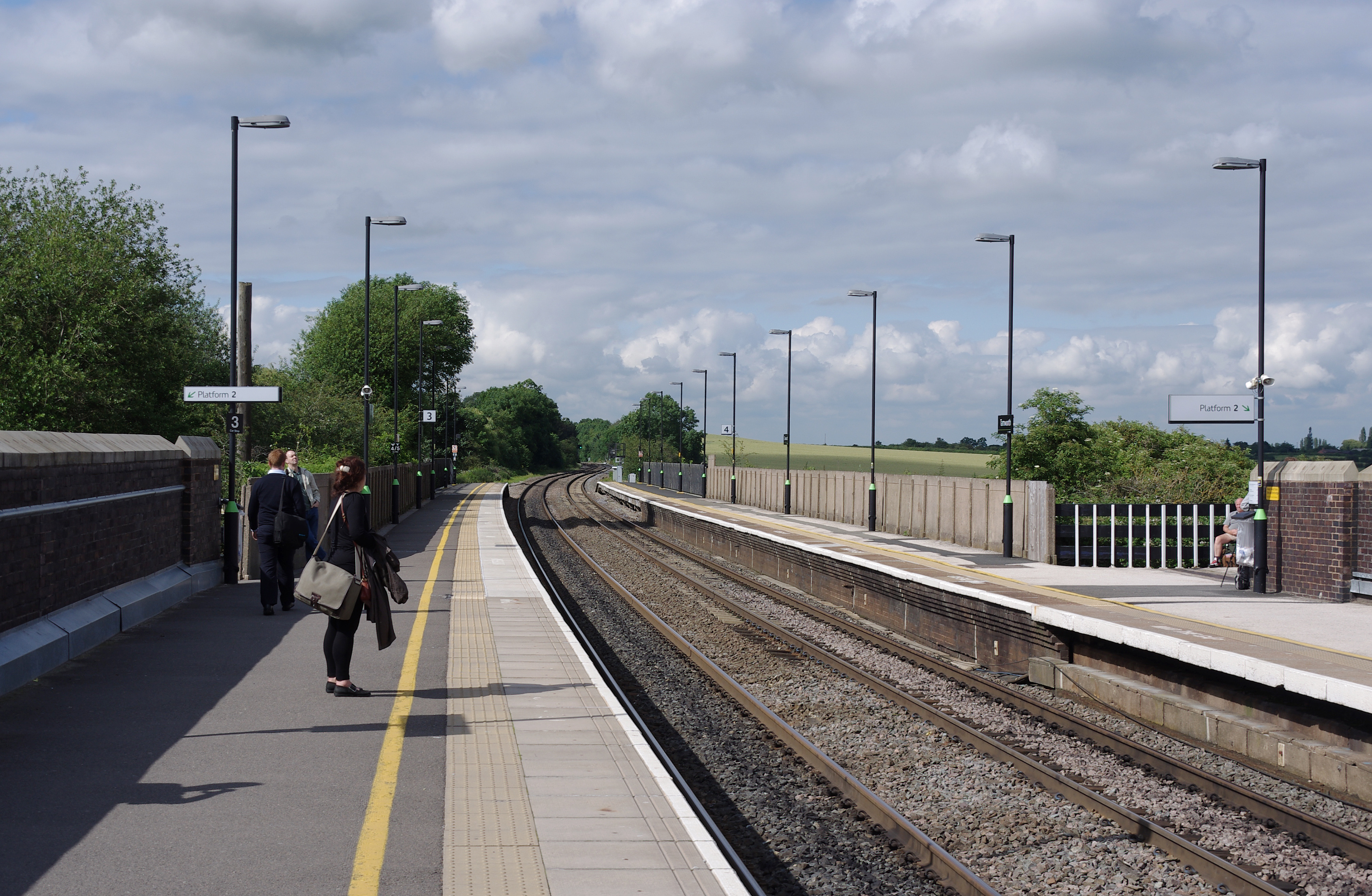 Tamworth railway station MMB 56