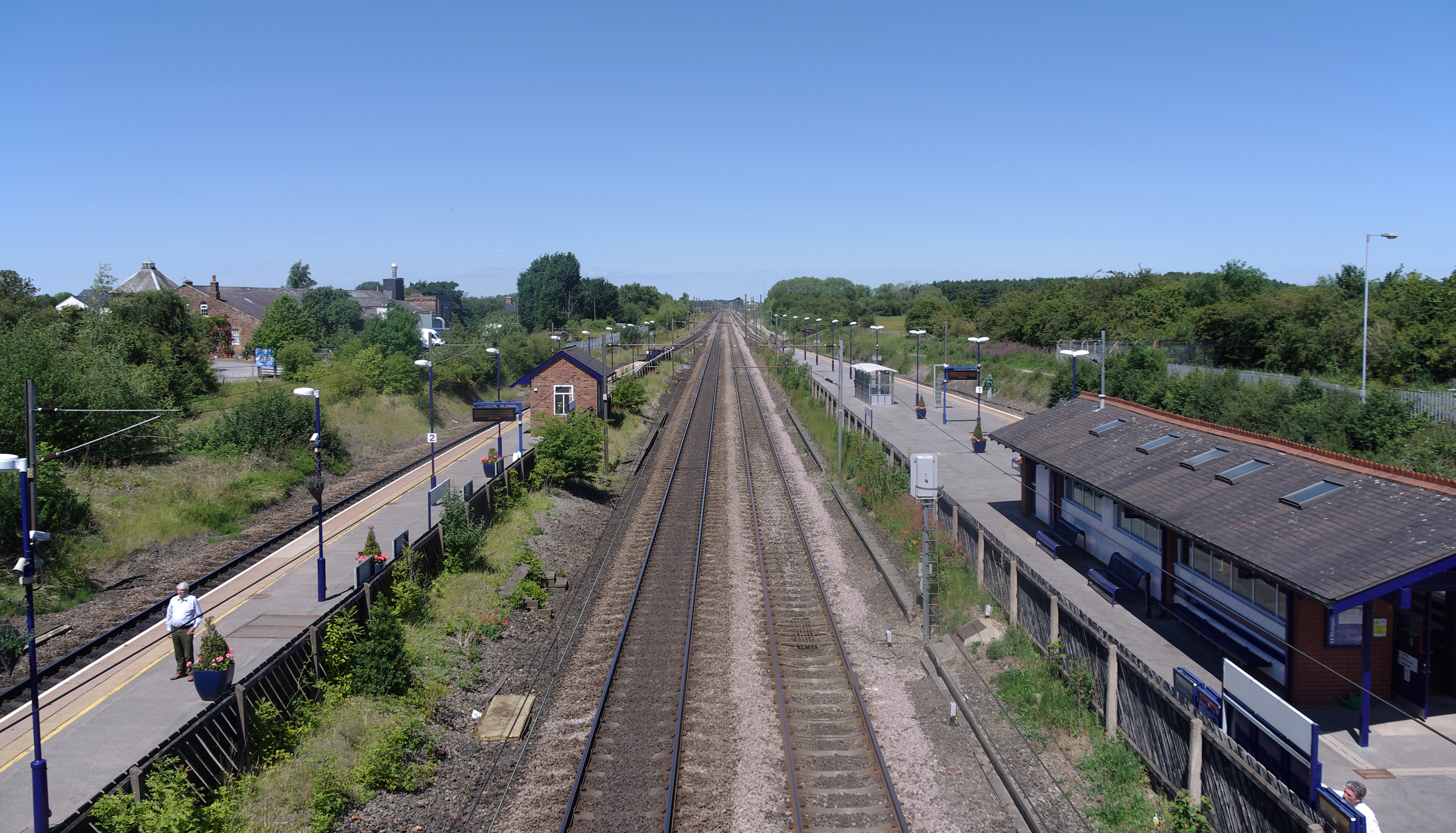Thirsk railway station MMB 04