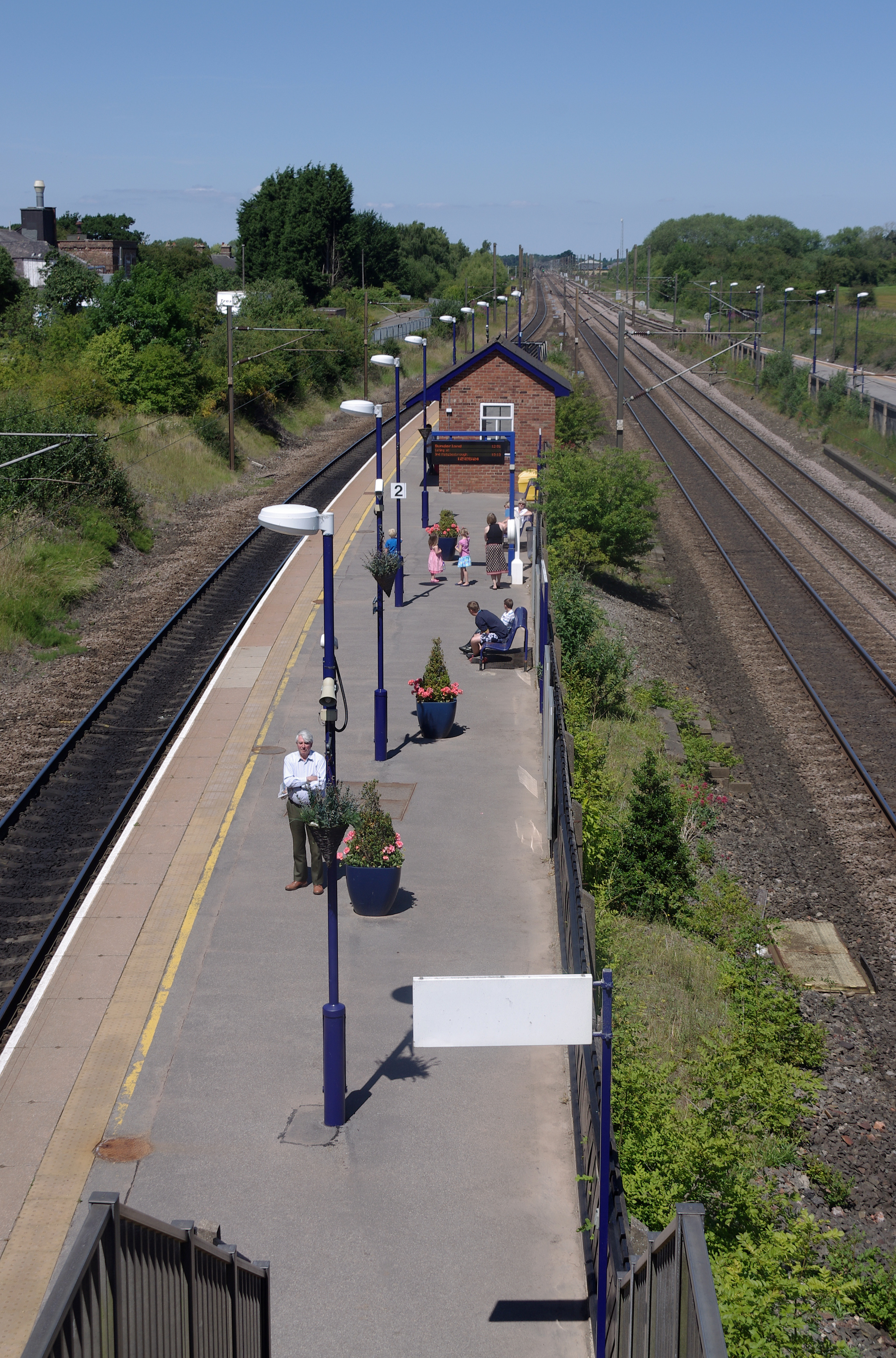 Thirsk railway station MMB 05
