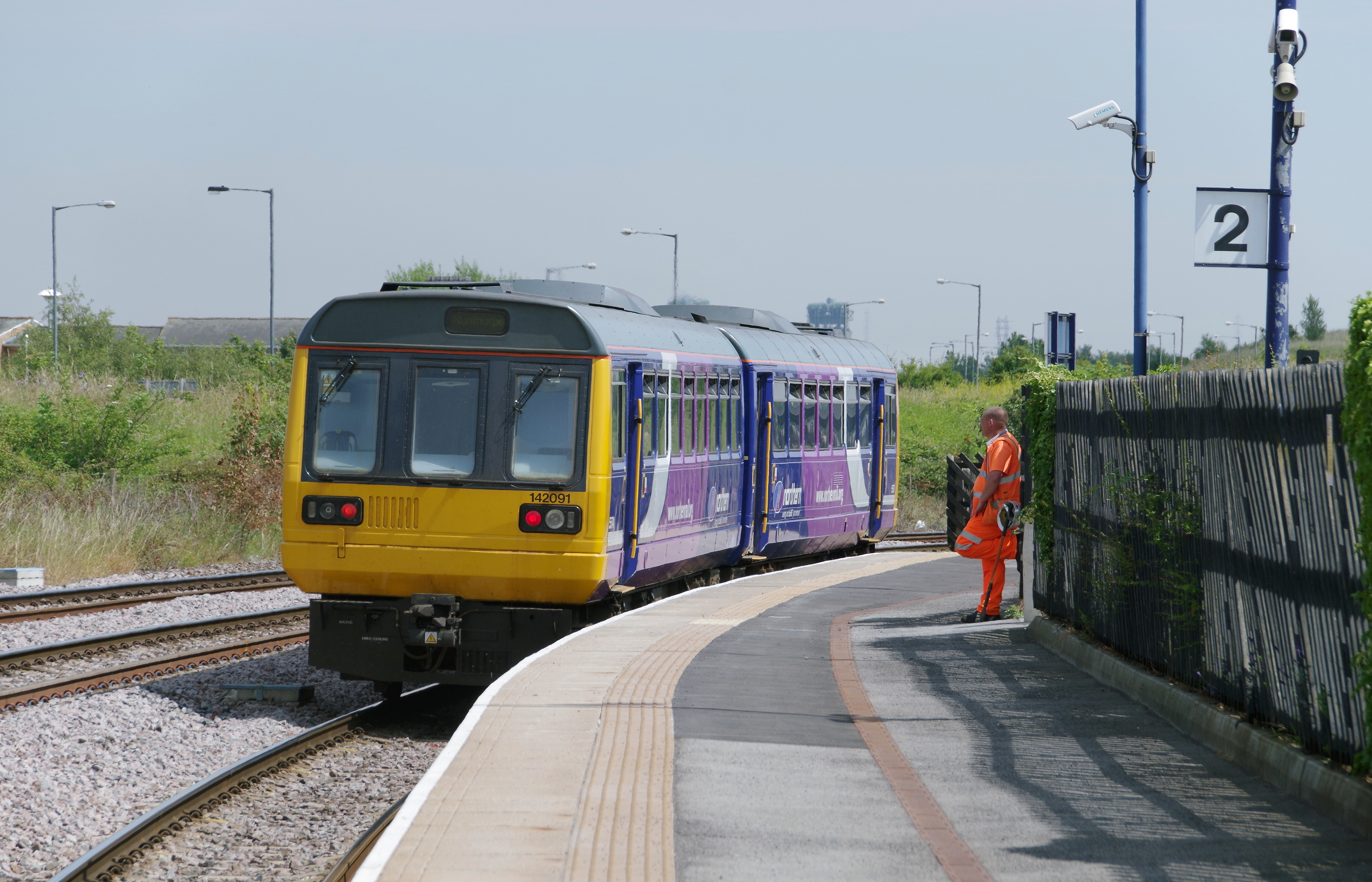Thornaby railway station MMB 02 142091