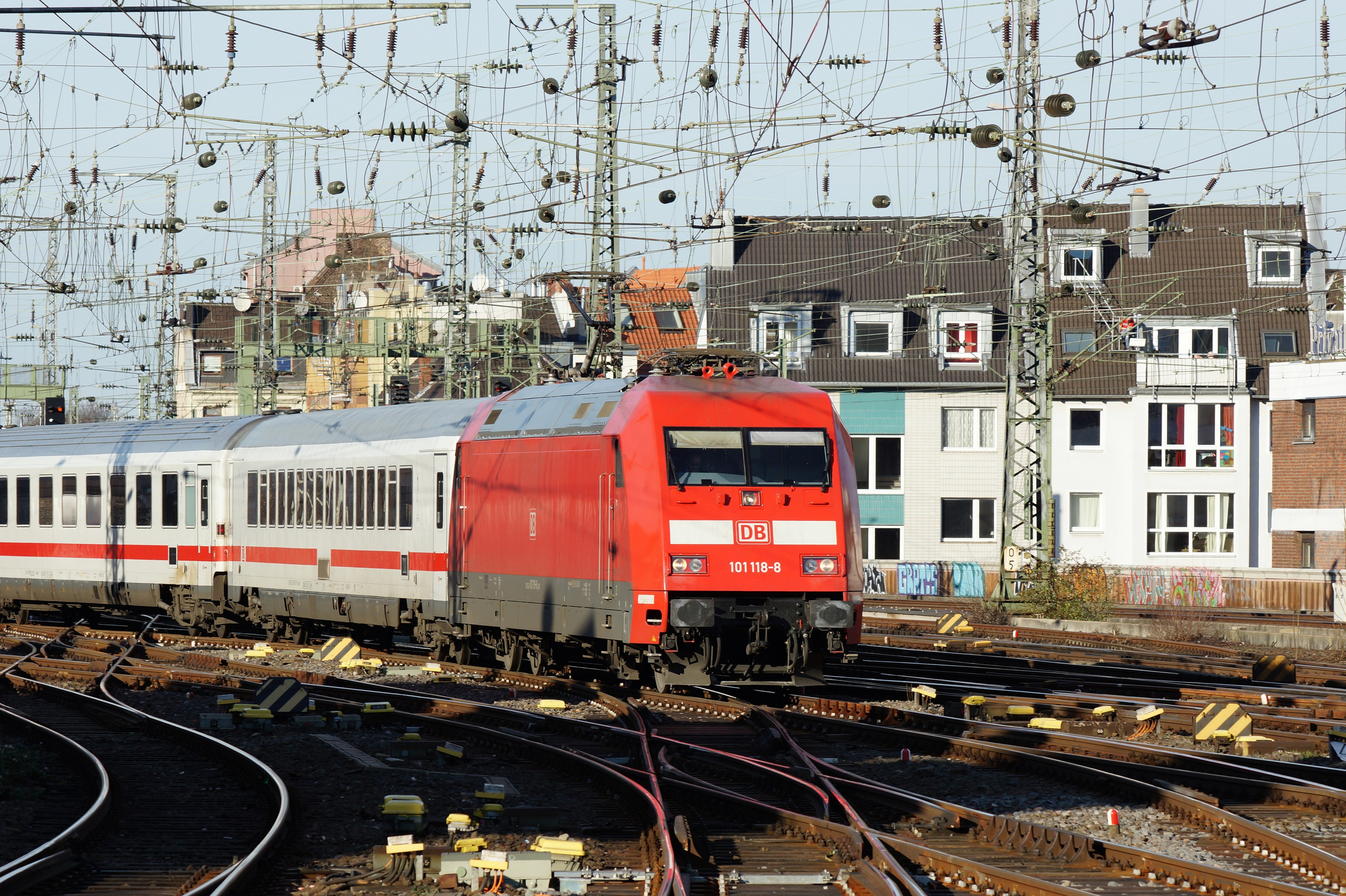 101 118-8 Köln Hauptbahnhof 2015-12-26-02