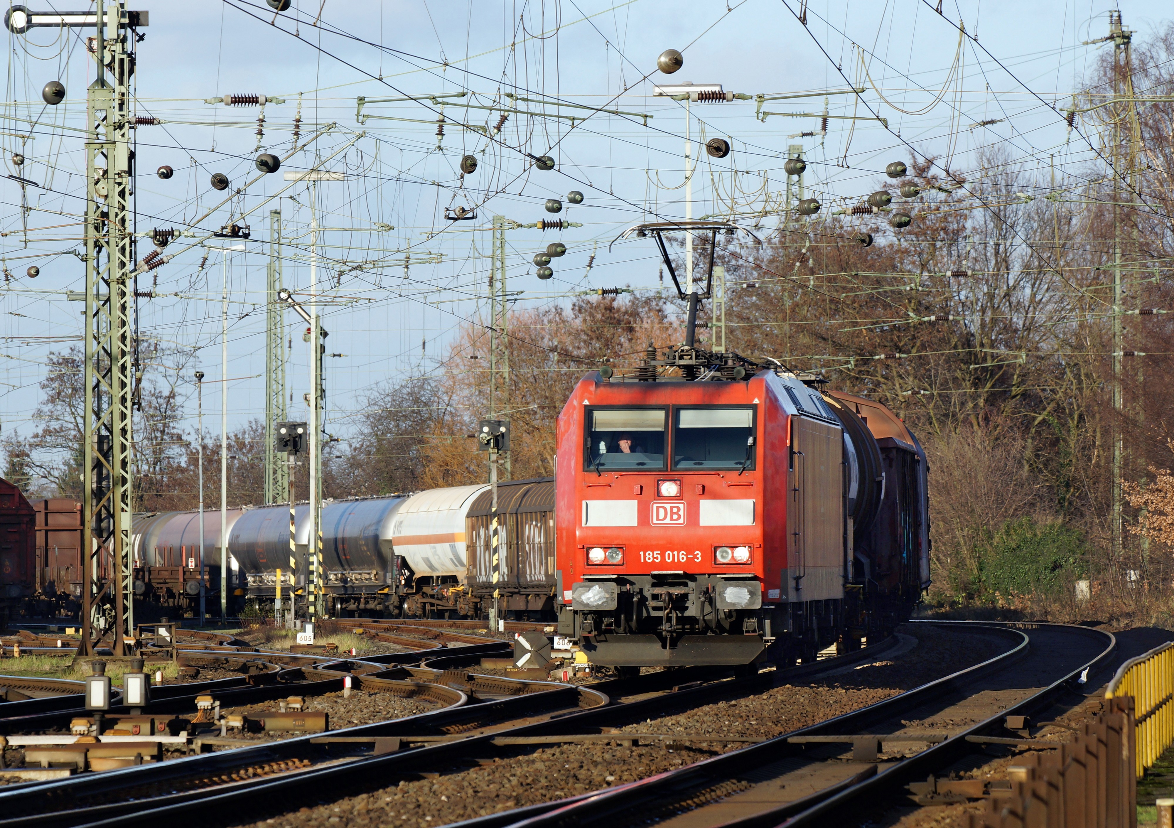 185 016-3 Köln-Kalk Nord 2015-12-31-02