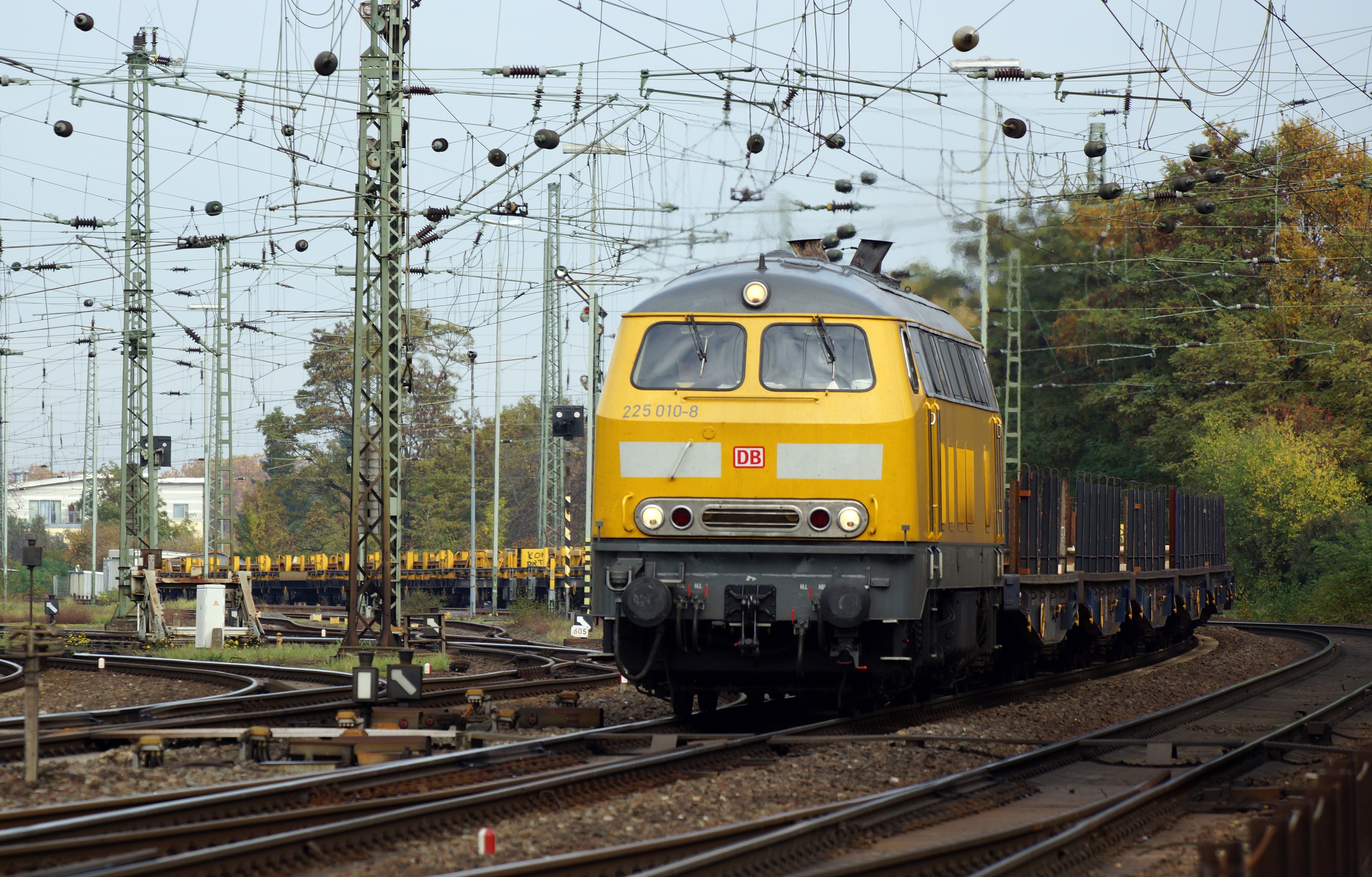 225 010-8 Köln-Kalk Nord 2015-11-05-02