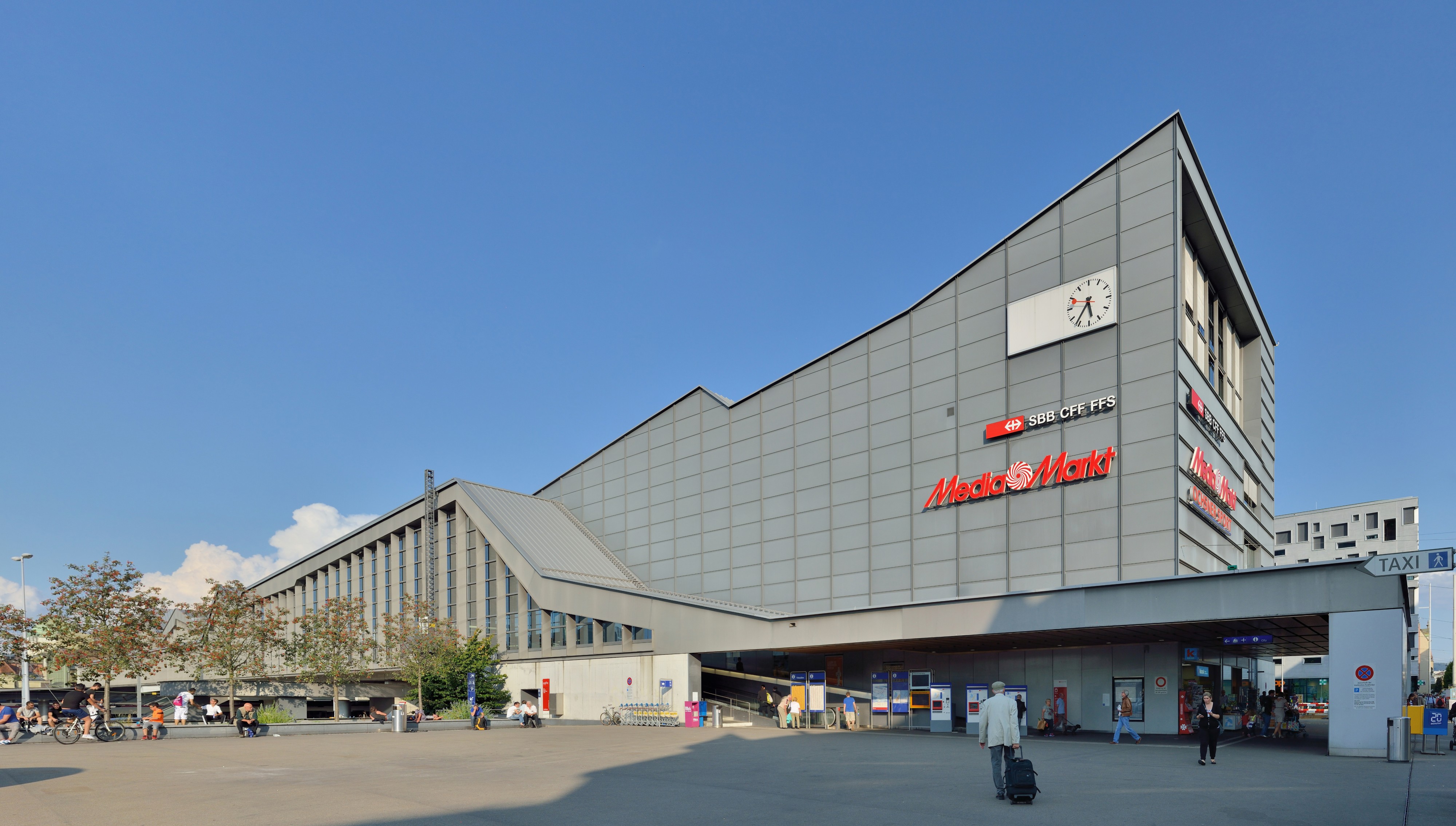 Basel - Basel SBB - Passarelle1