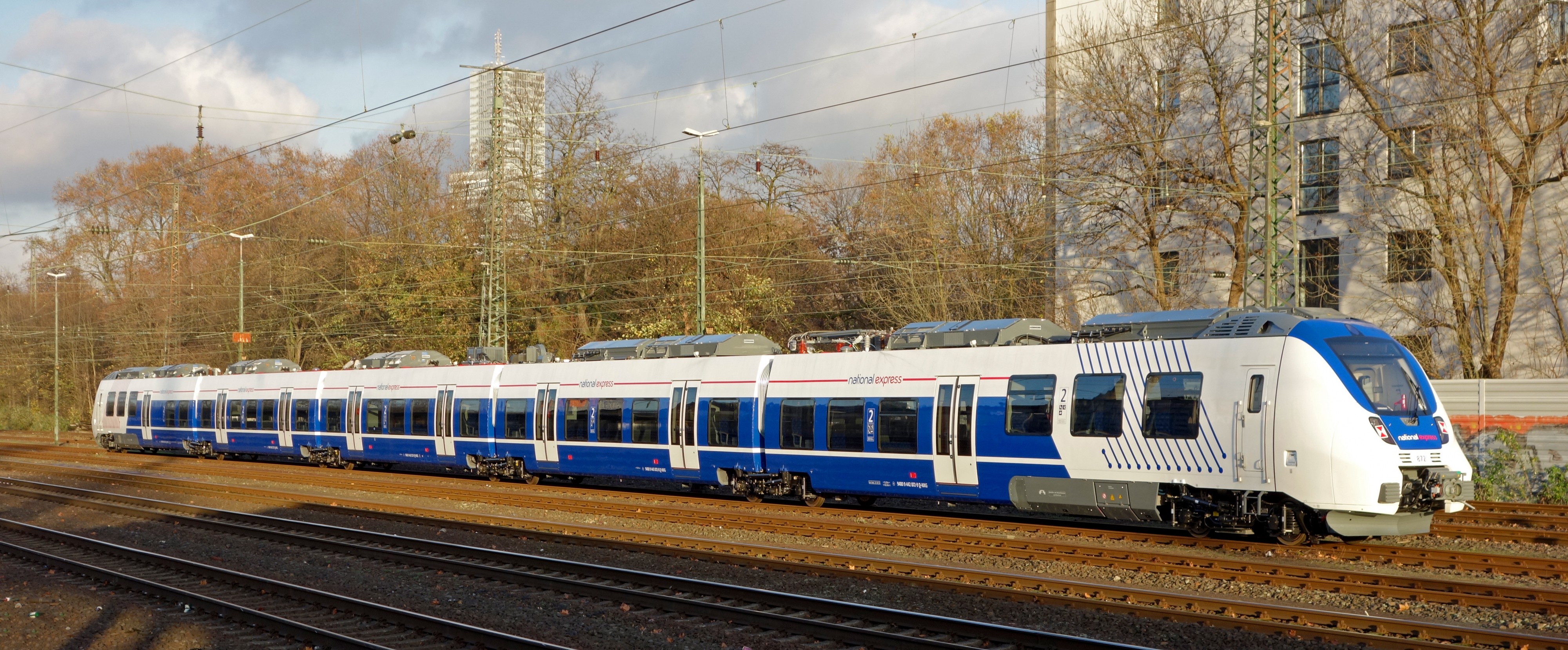 NEX 372 + 872 Köln-West 2015-11-26-01