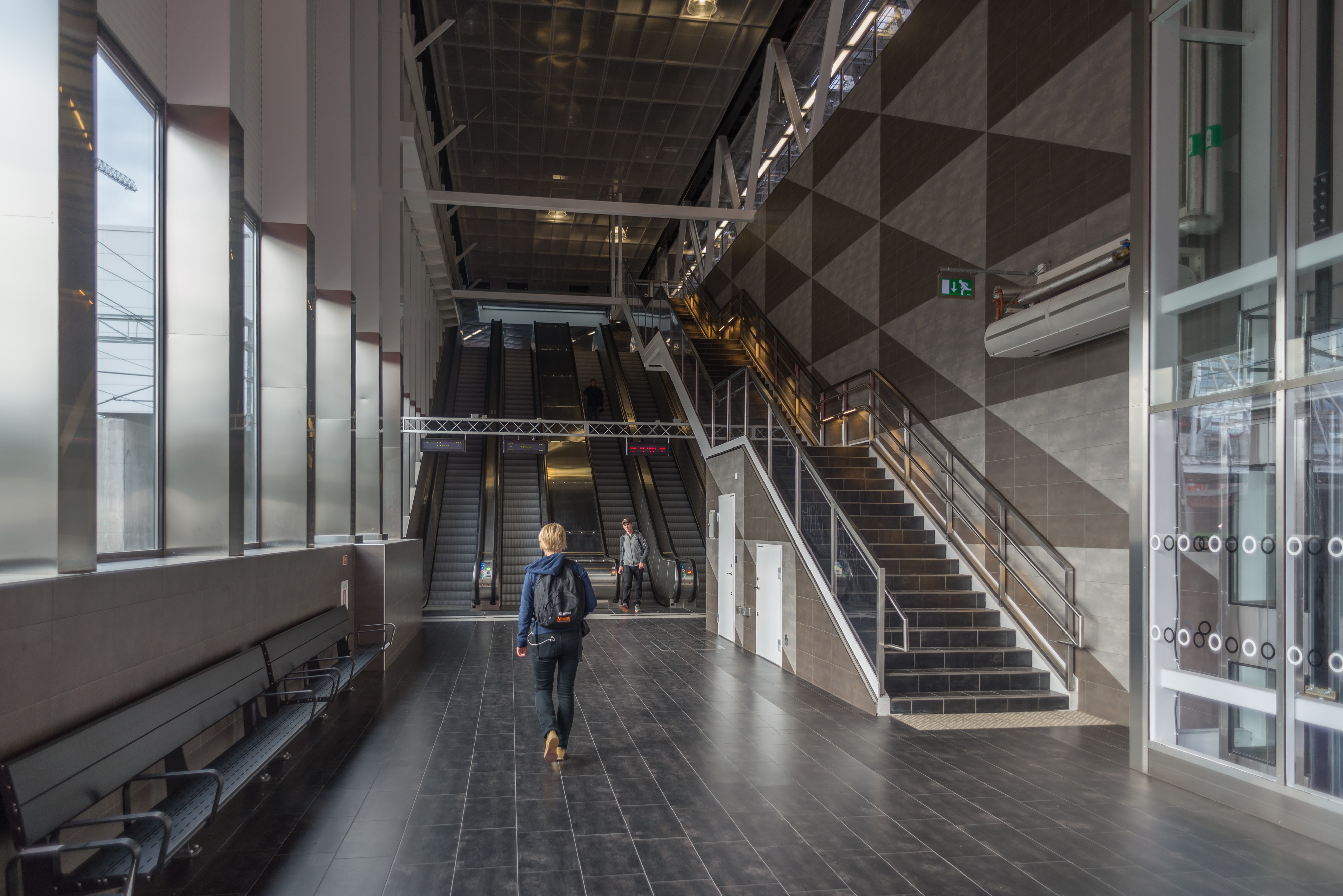 Solna station September 2014 01