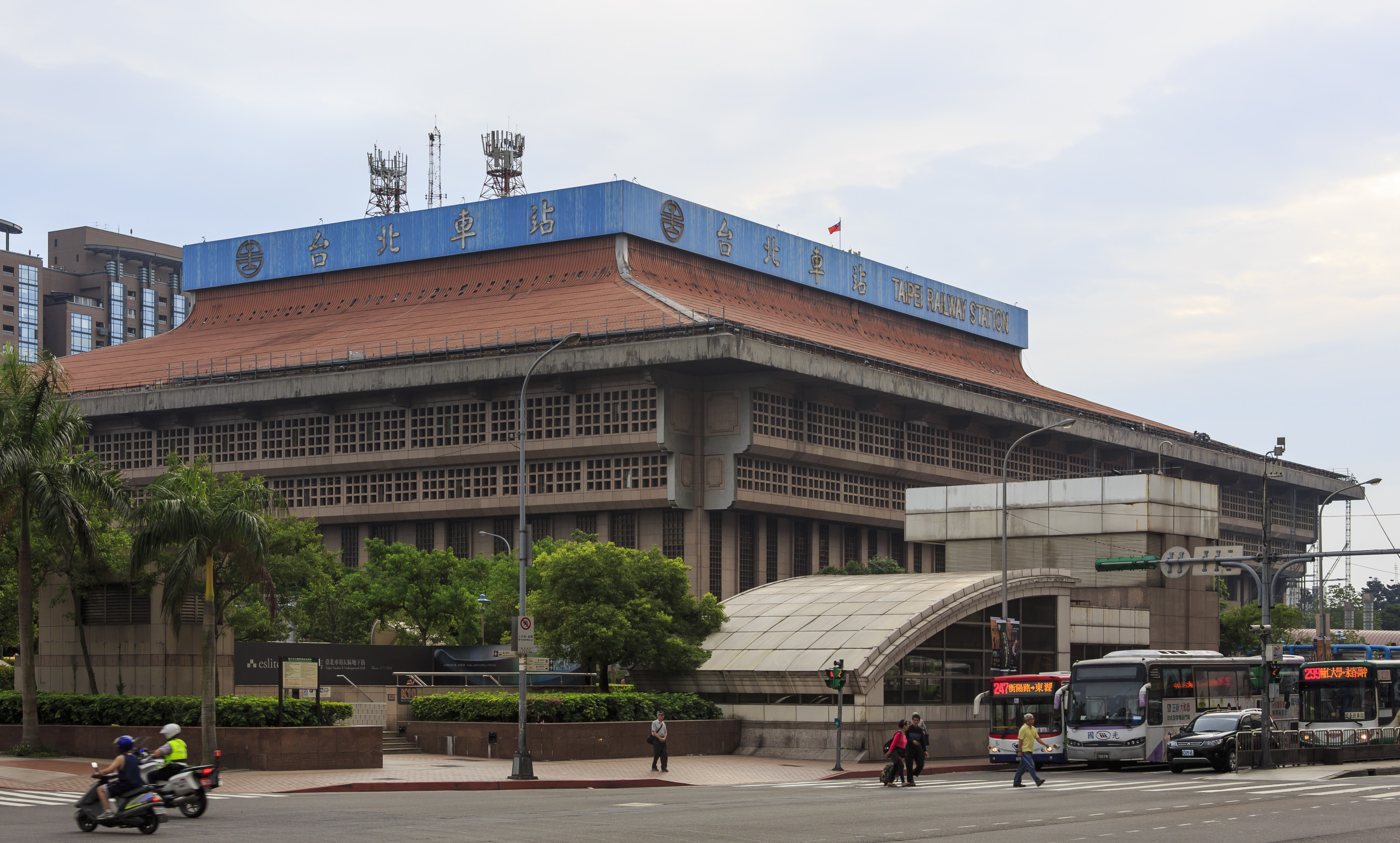 Taipei Taiwan Taipei-Station-03