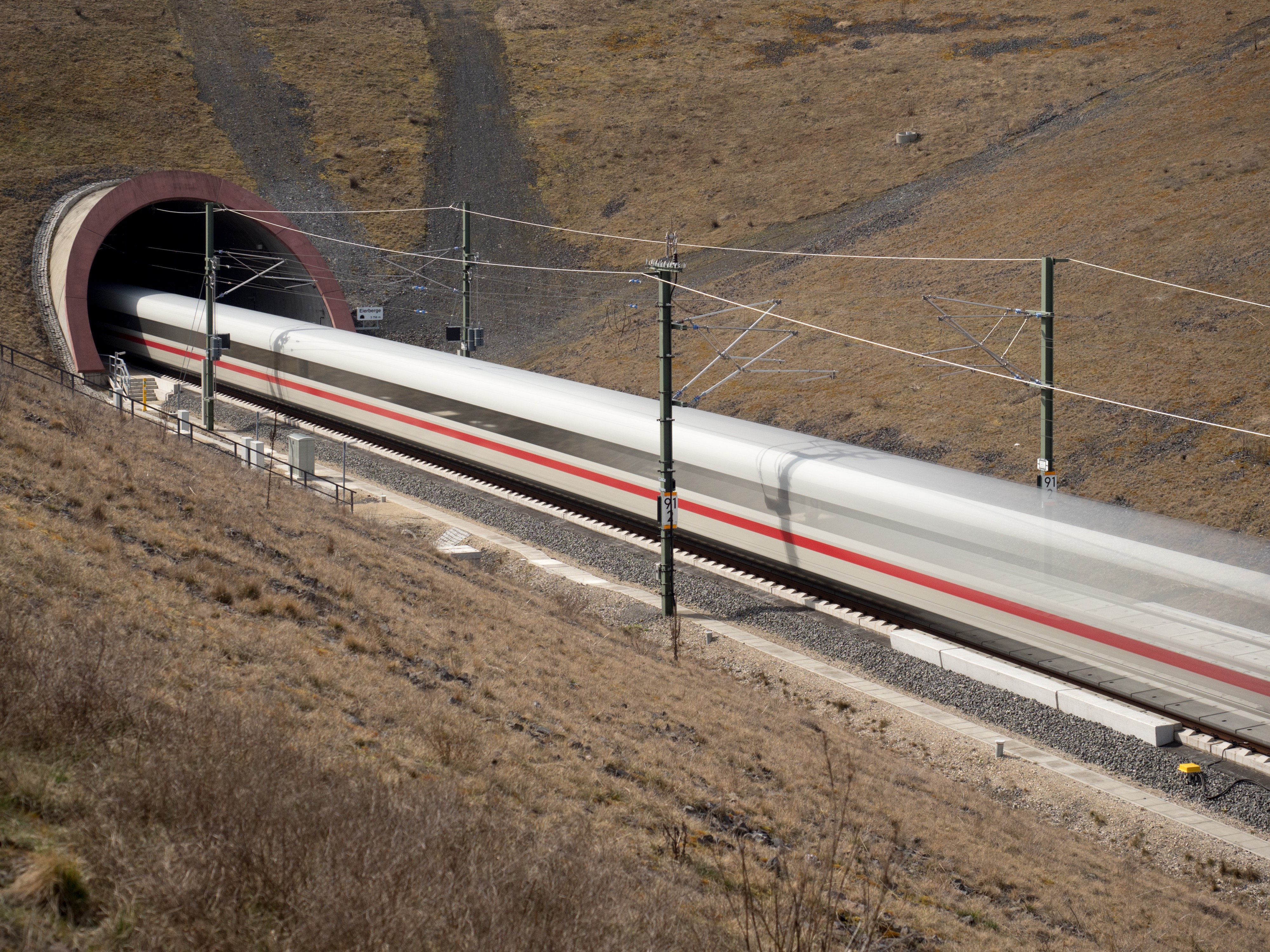 Tunnel Eierberge ICE 3300347