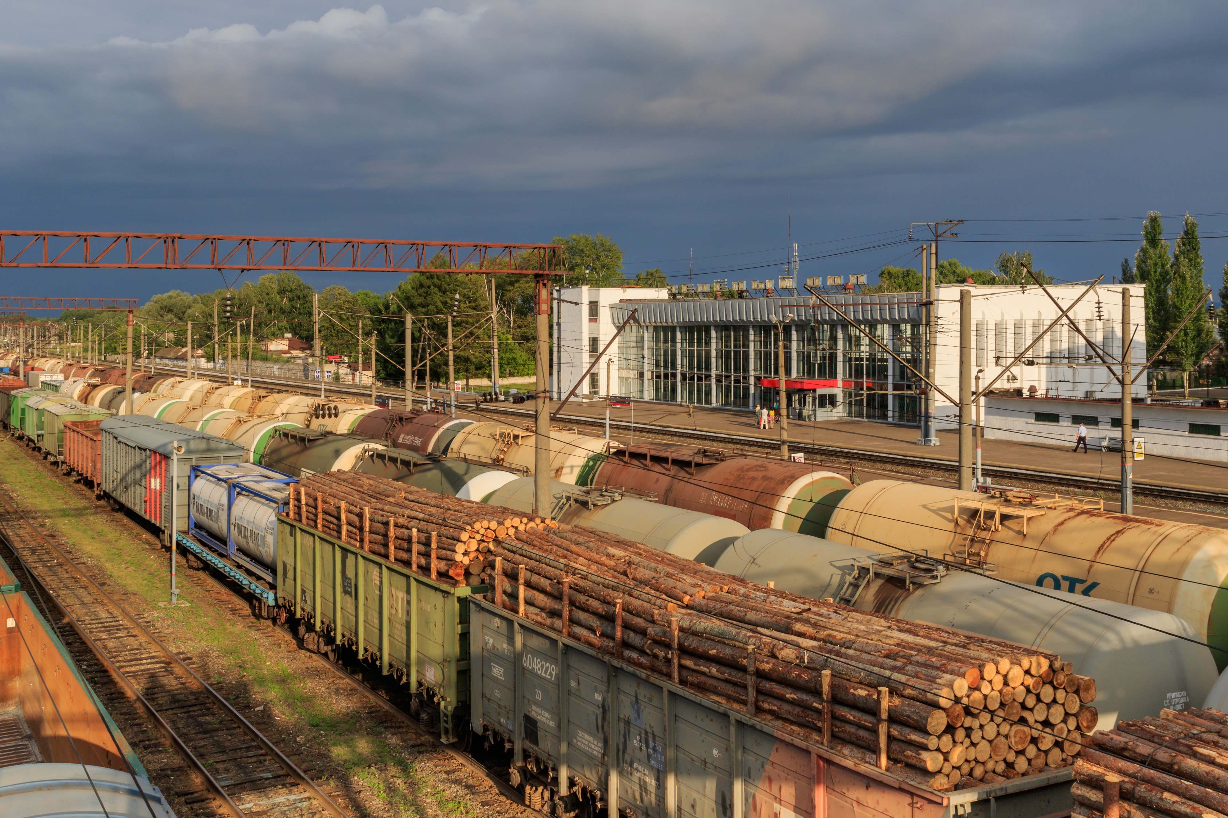 Zeleny Dol Station and surroundings 08-2016 img7