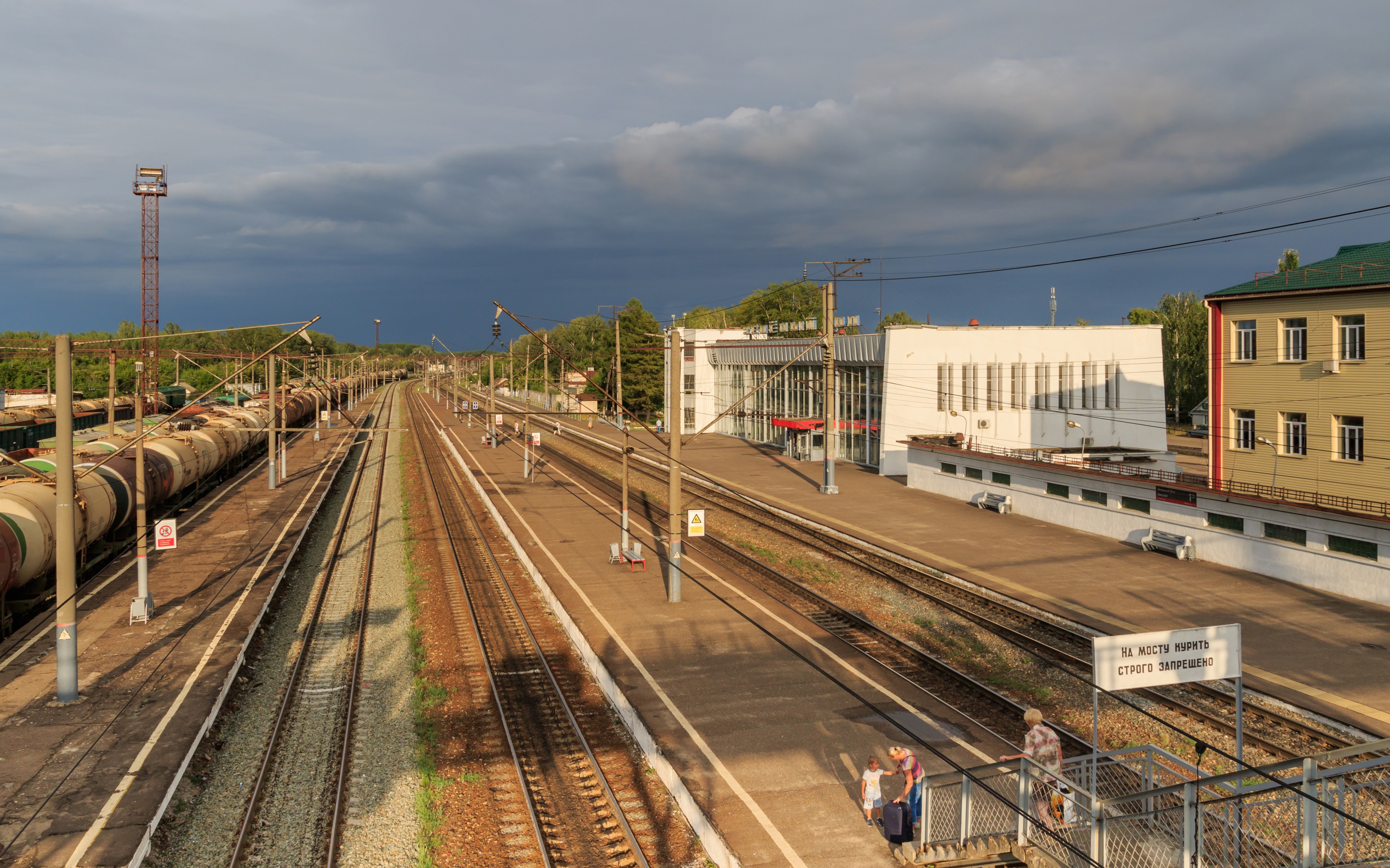 Zeleny Dol Station and surroundings 08-2016 img8