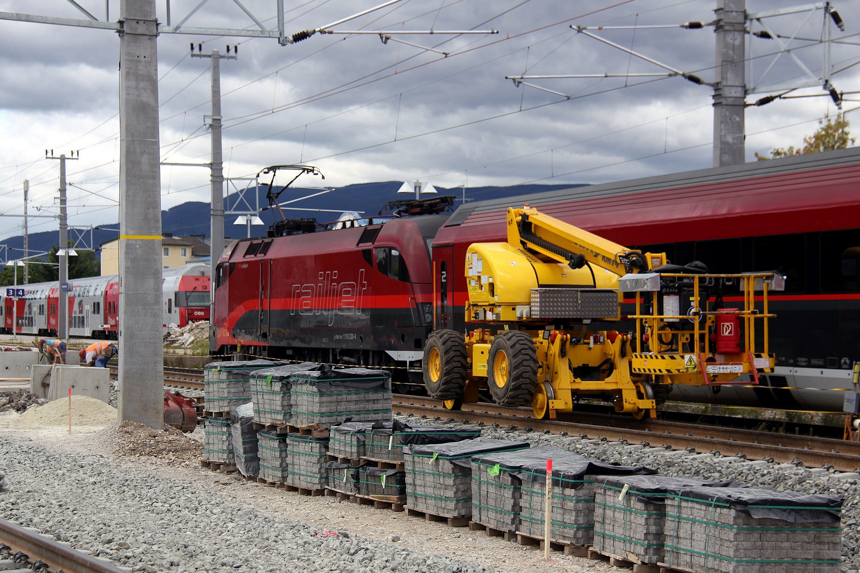 Total reconstruction of Neunkirchen station (088)