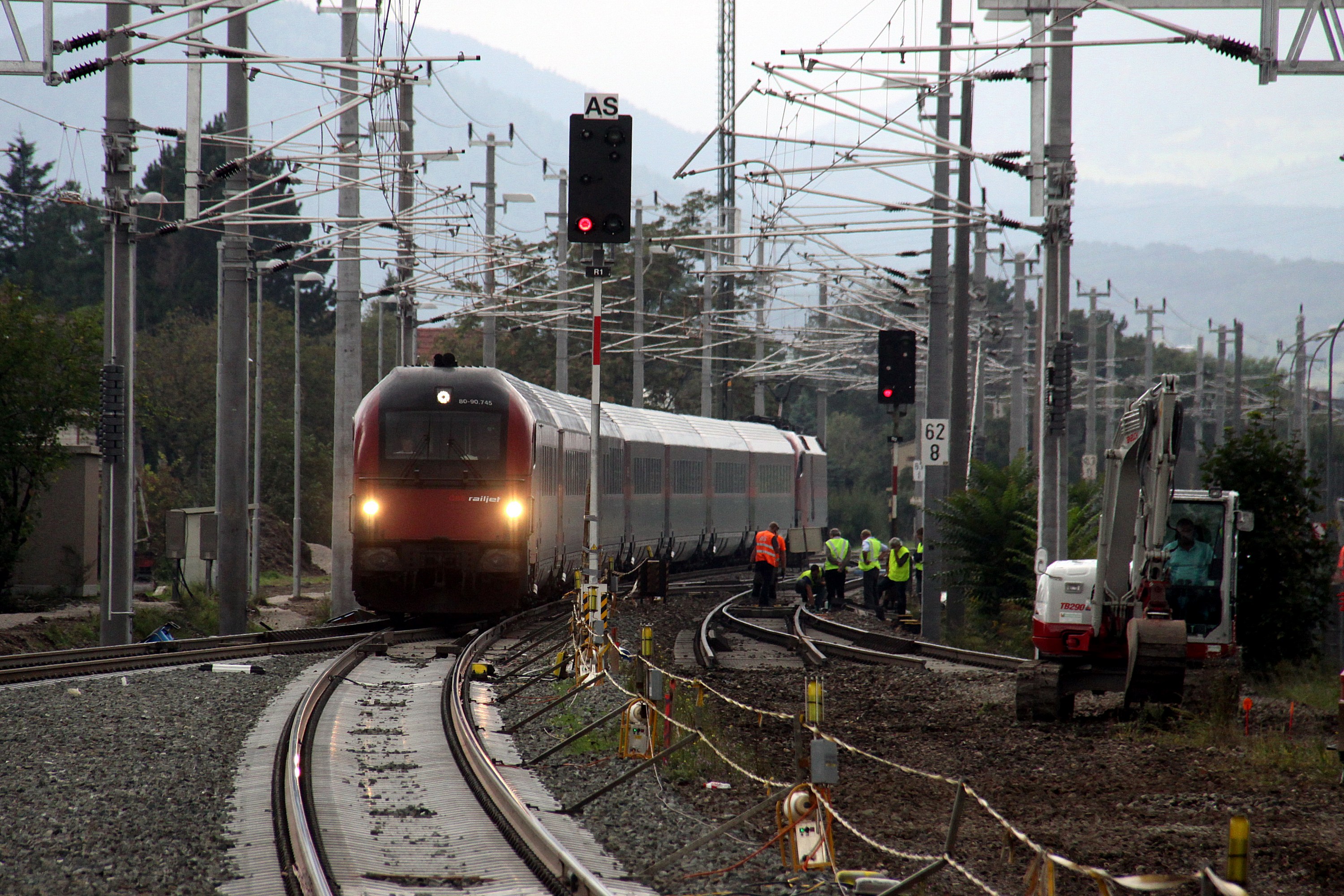Total reconstruction of Neunkirchen station (151)