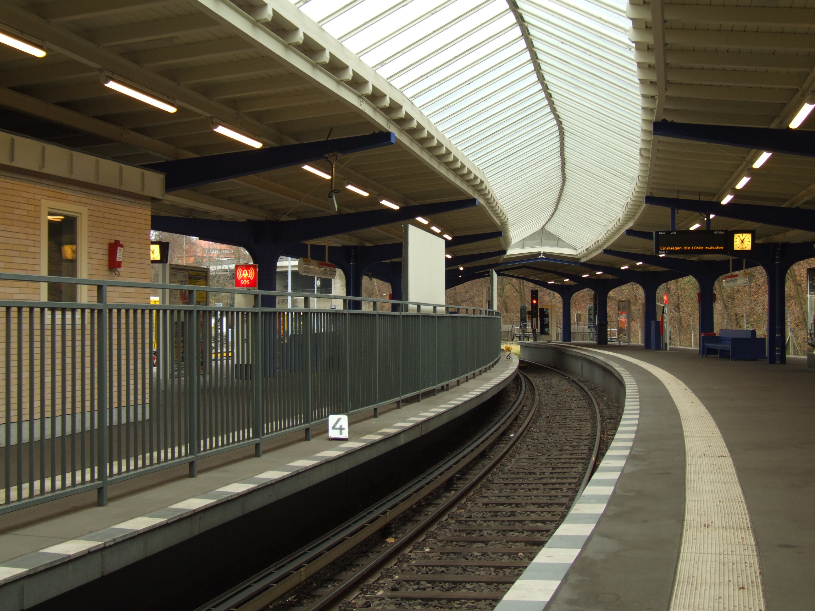 U-Bahnhof Olympia-Stadion (2011)