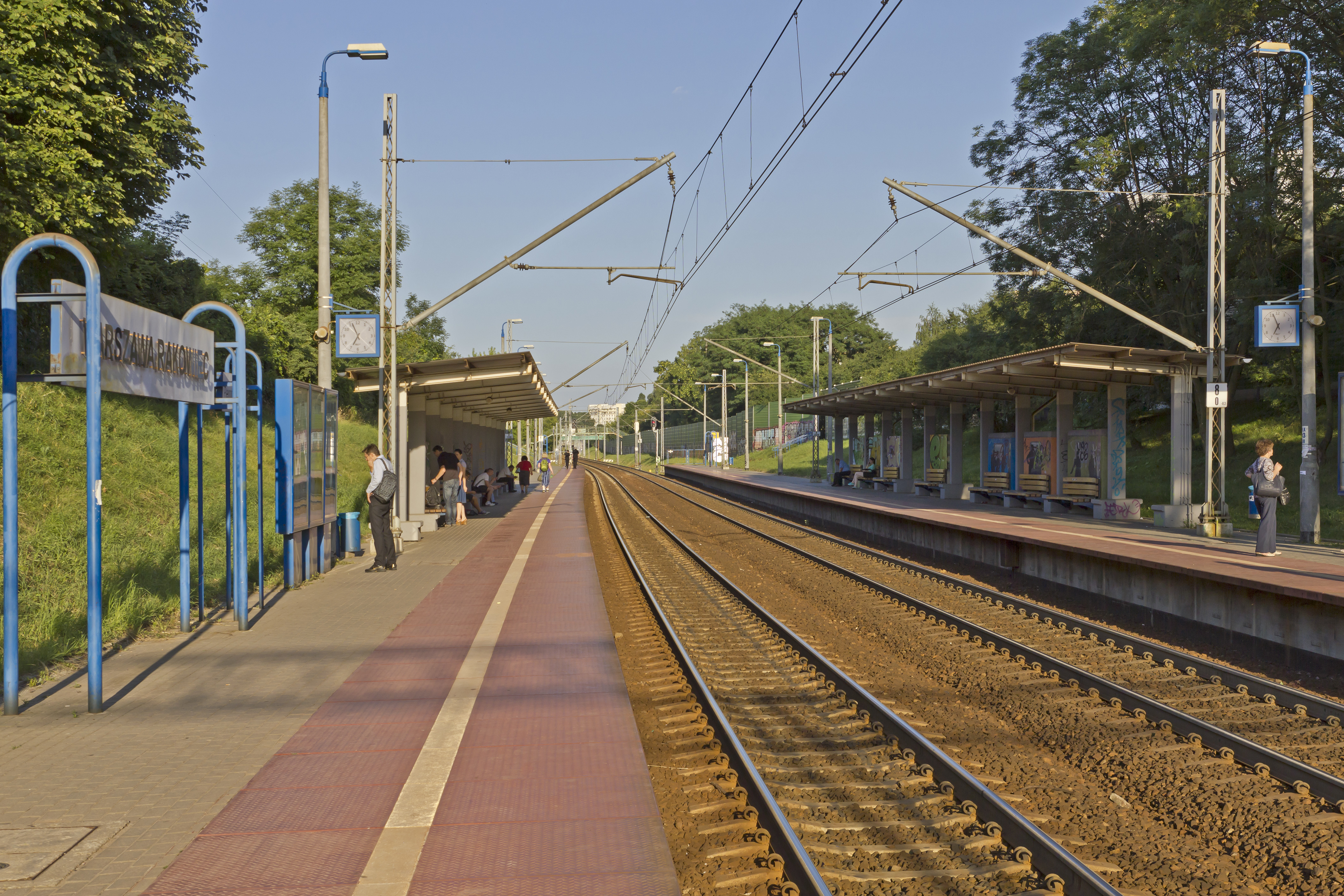 Warsaw 07-13 img02 Rakowiec train stop