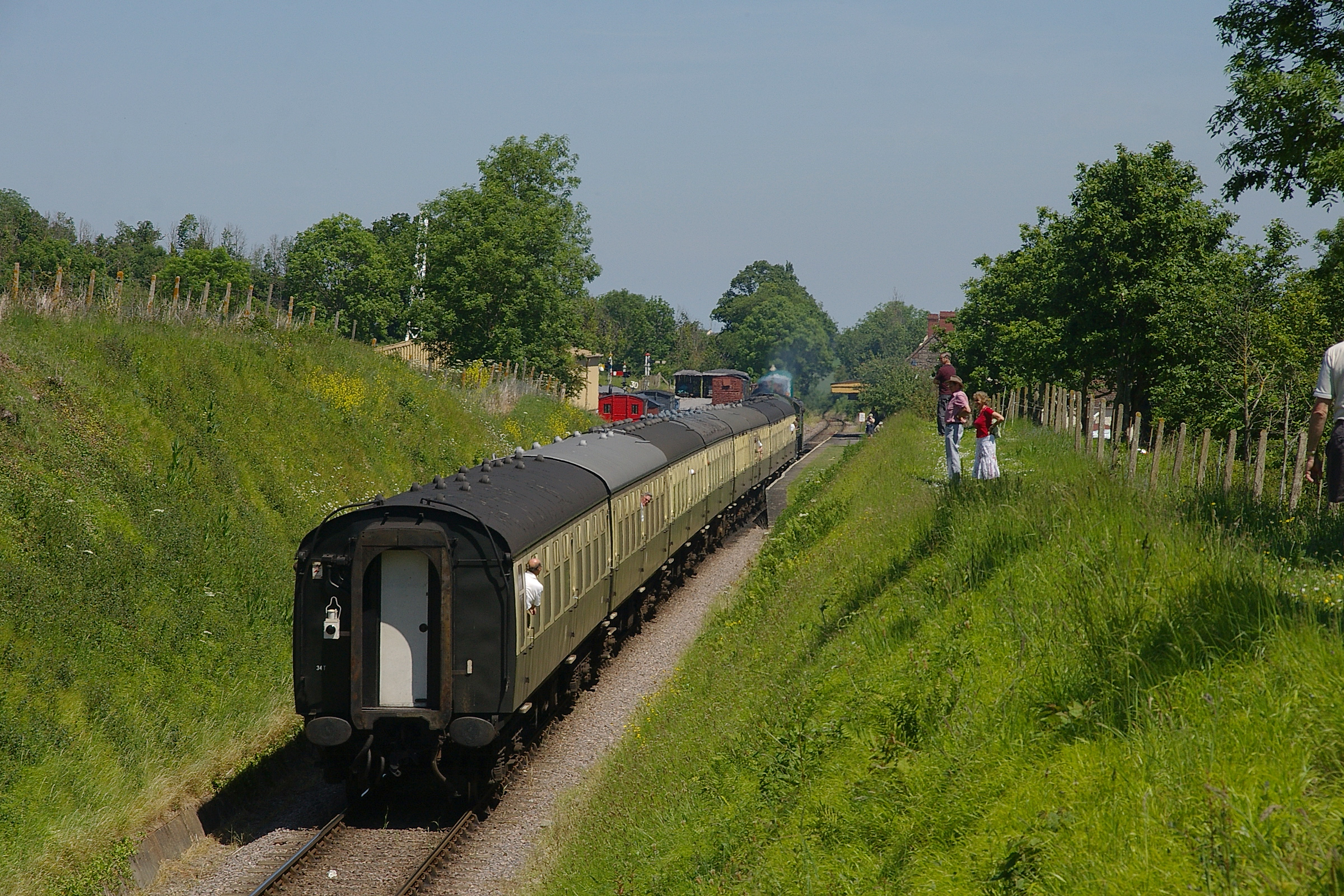 Washford railway station MMB 06 60163