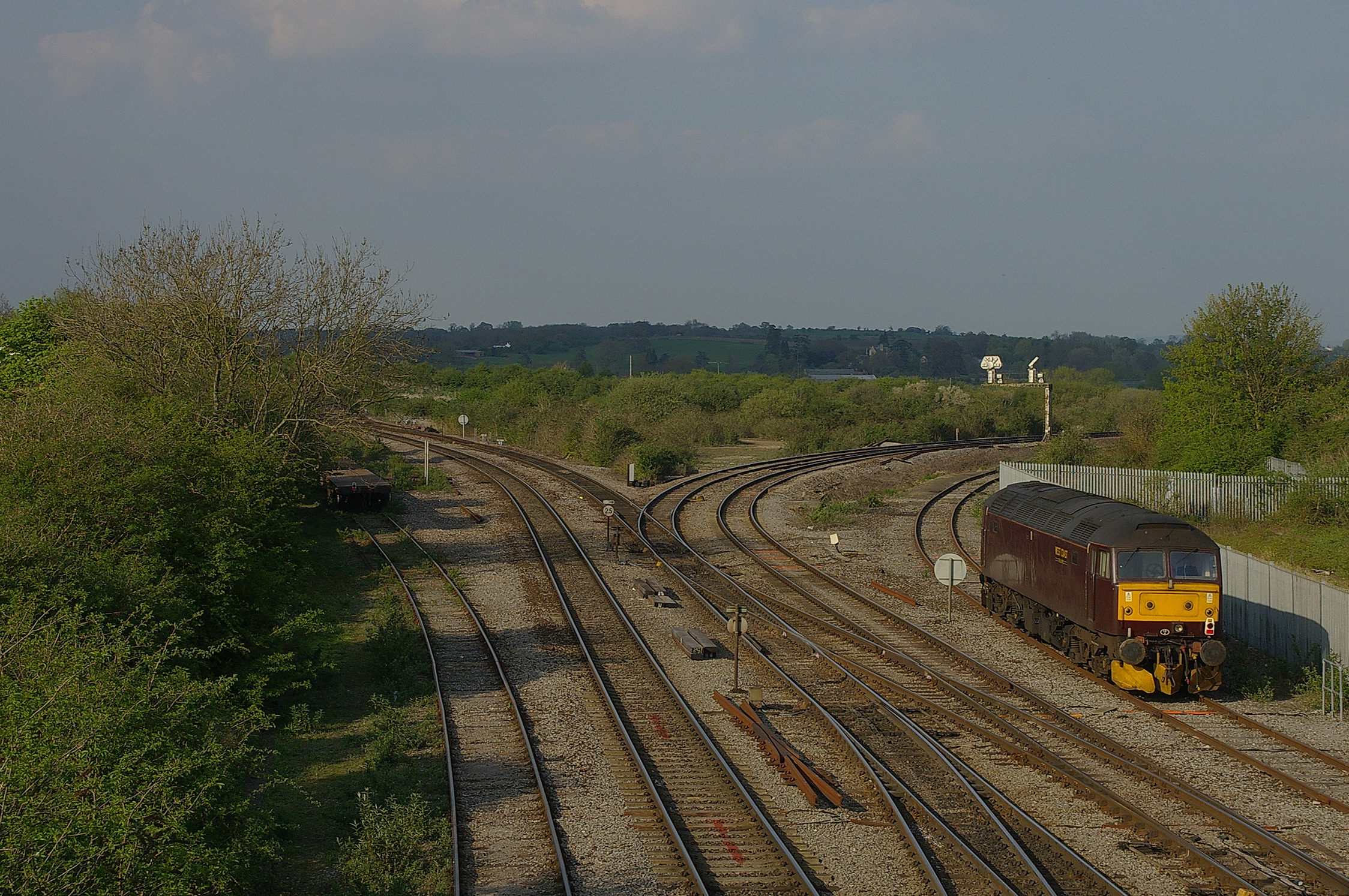 Westbury railway station MMB 24 47854