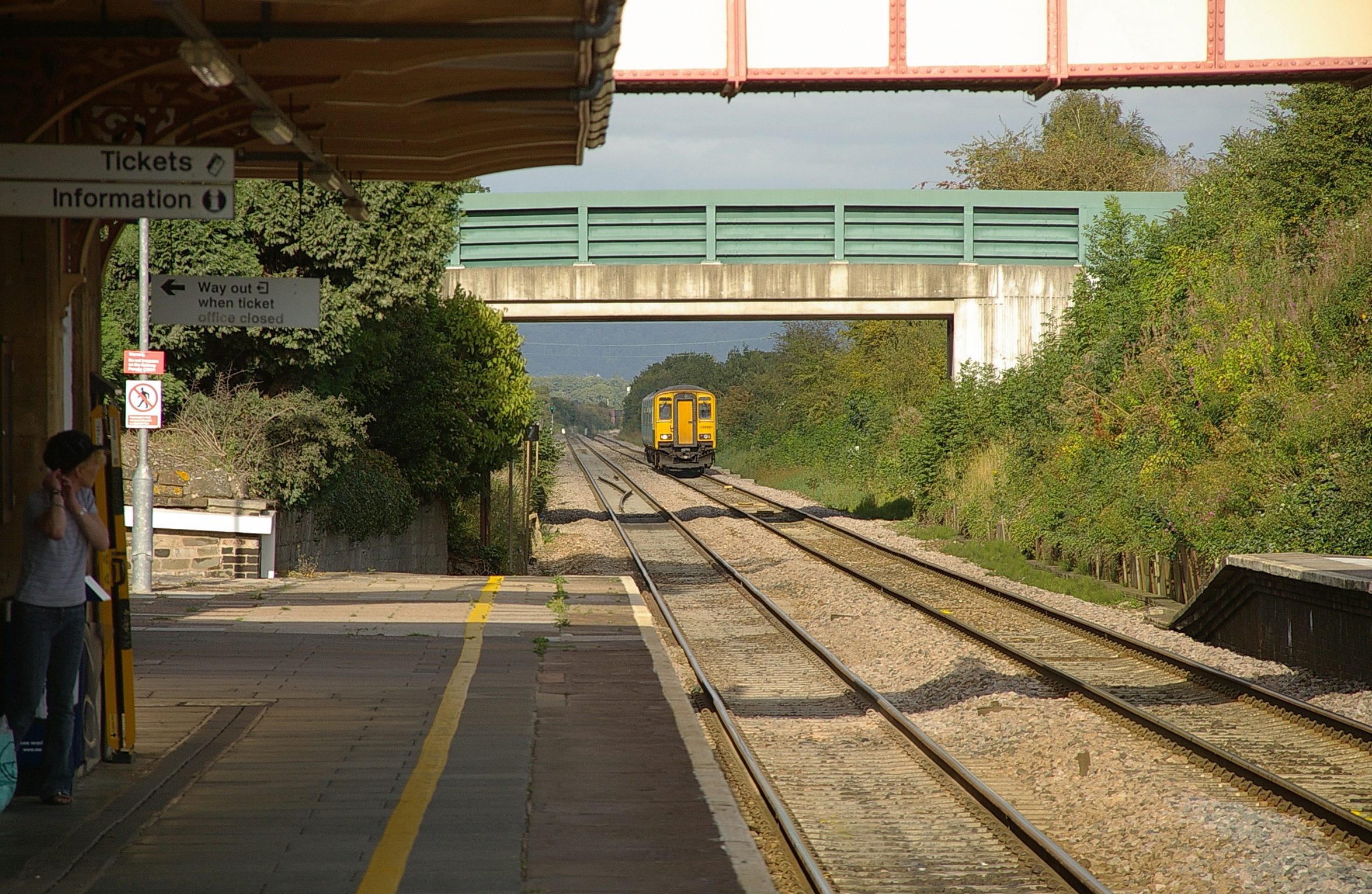 Yatton railway station MMB 17 150267