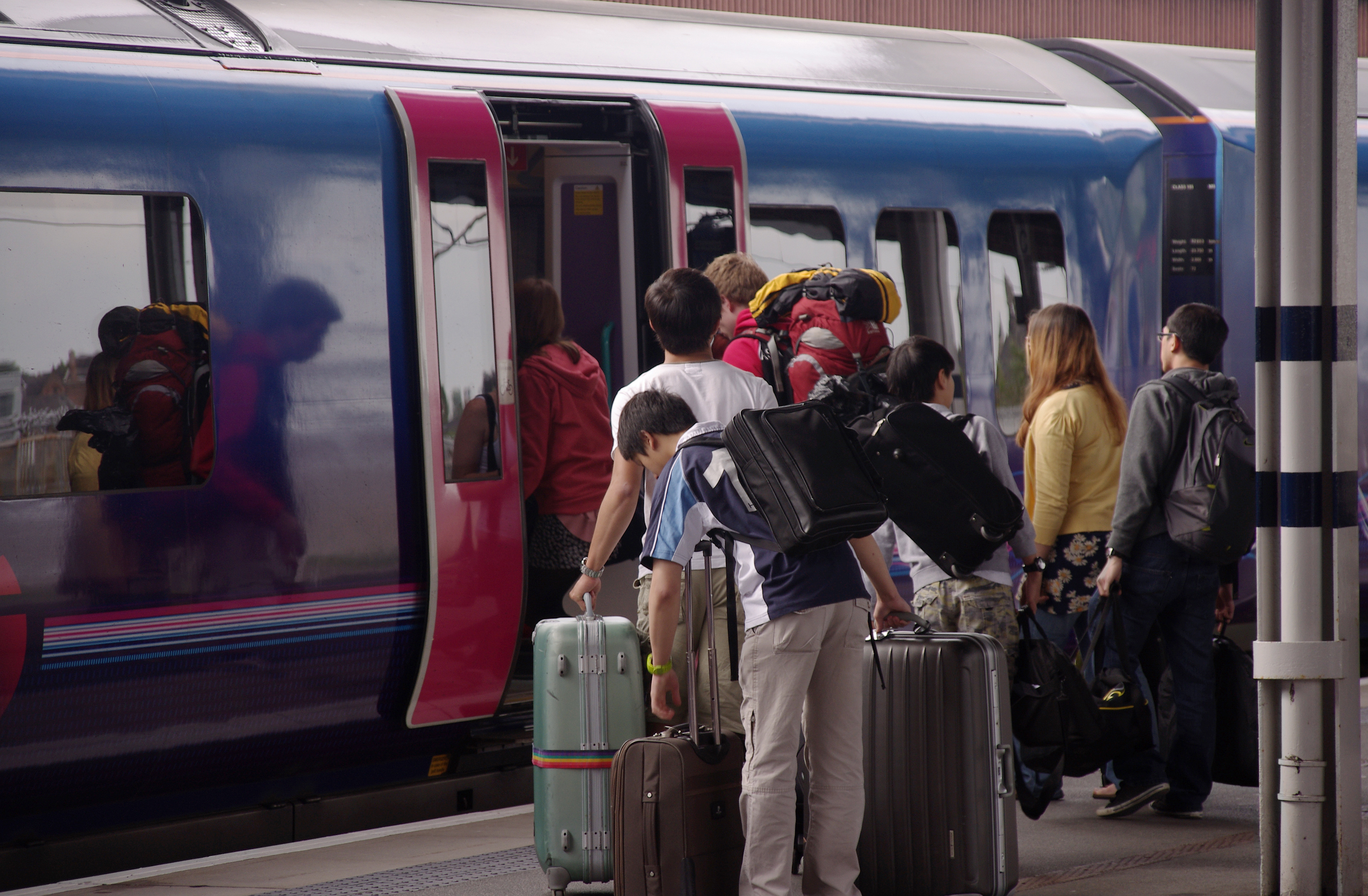 York railway station MMB 40 185115