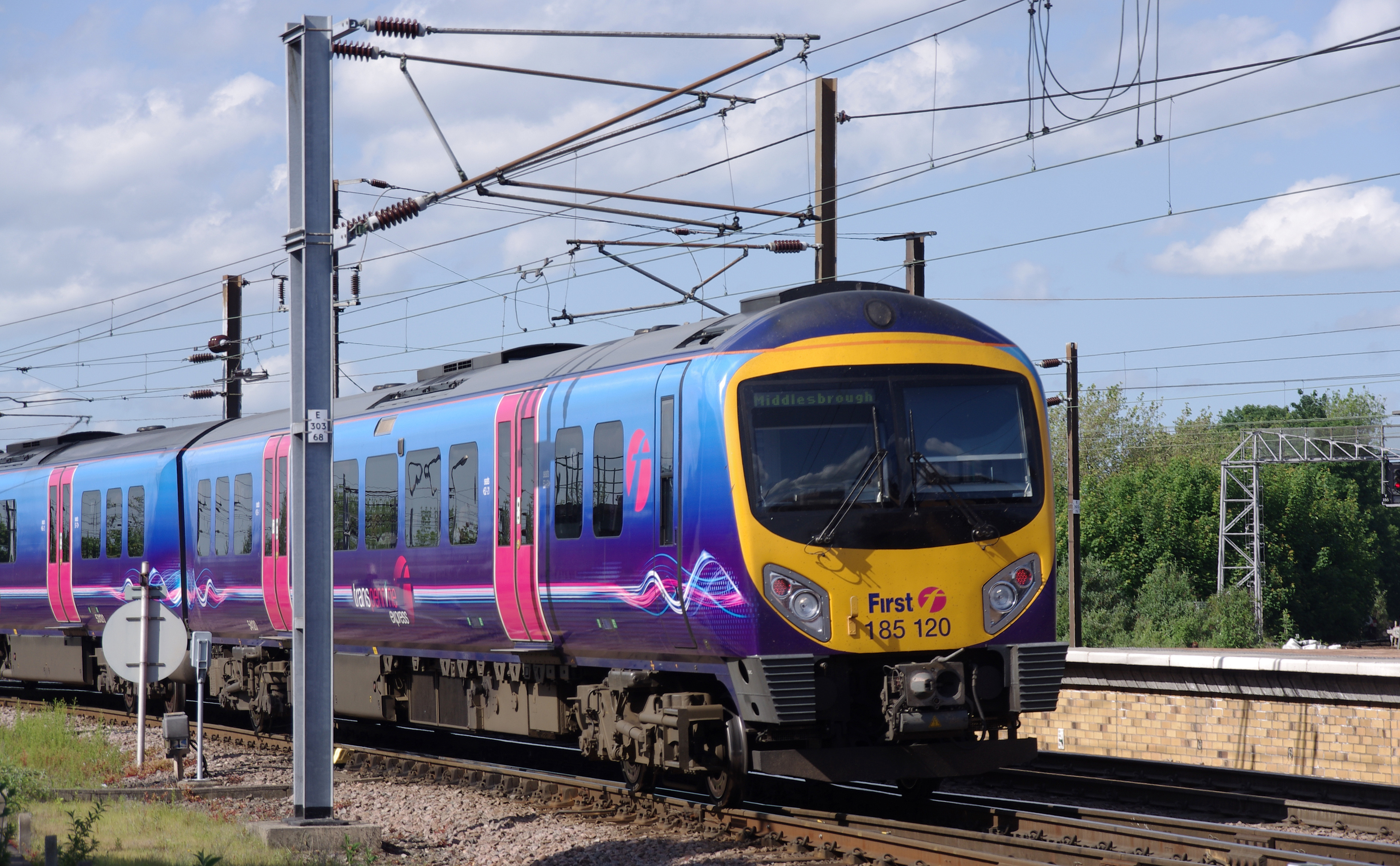 York railway station MMB 49 185120